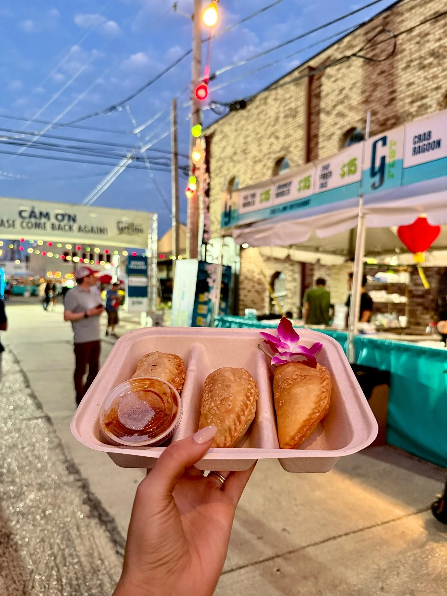 It was a busy weekend for @macmade.creative and @bucketlistnola 💖🙌🏼📲 but busy weekends = so much fun content!