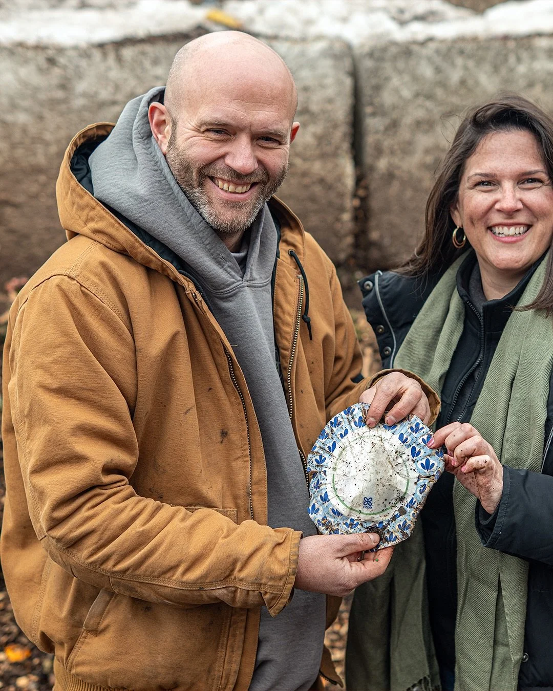 We had a special guest by our spot recently: 🙋&zwj;♀️ Leslie Rodgers, Director of Marketing + Communications at @bpicertified. Only true composting nerds can appreciate the joy of a compostable @dixie paper plate! 🤗

Last year, the #CompostingConso