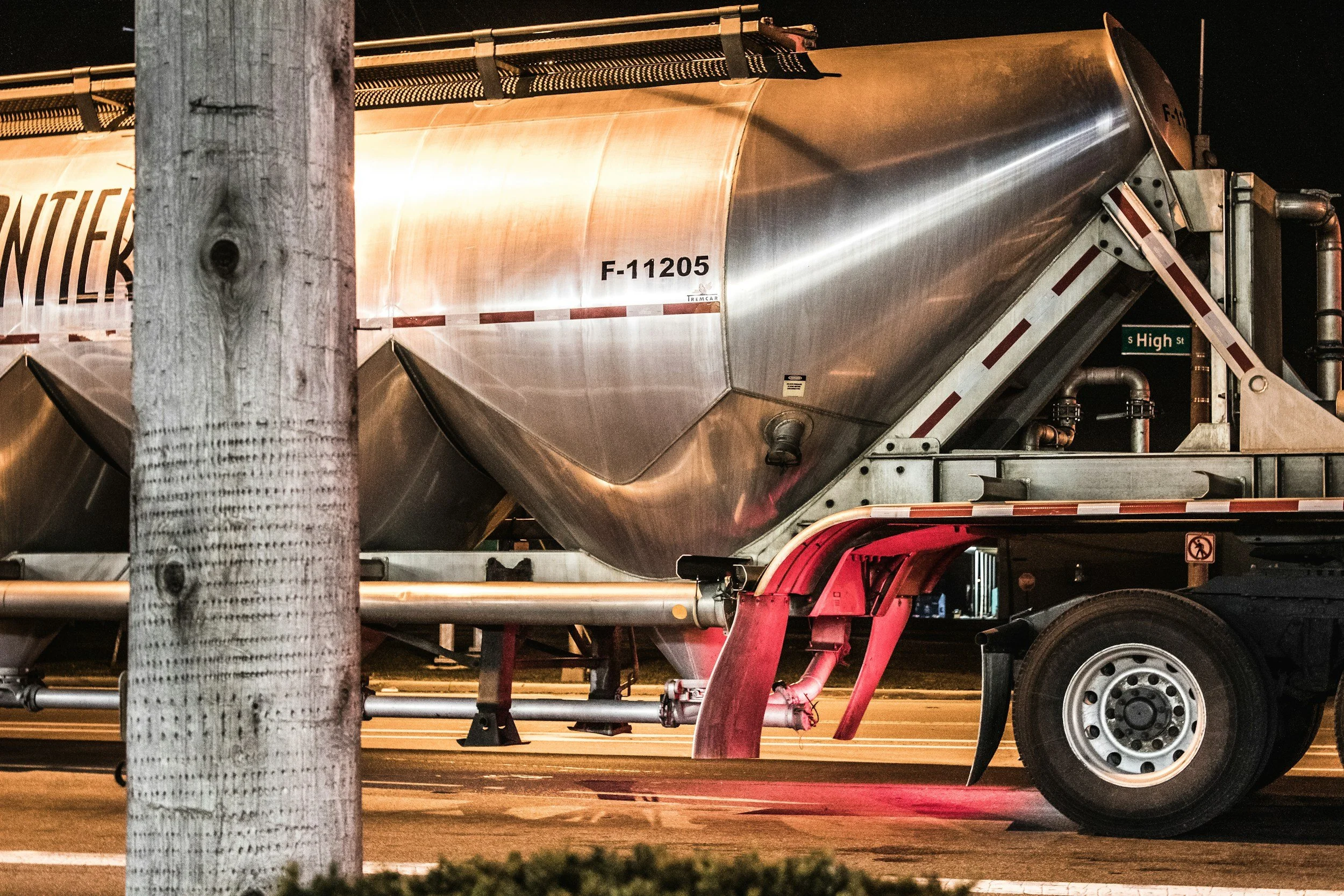 Semi-Truck Maintenance Shops Near Denver, CO
