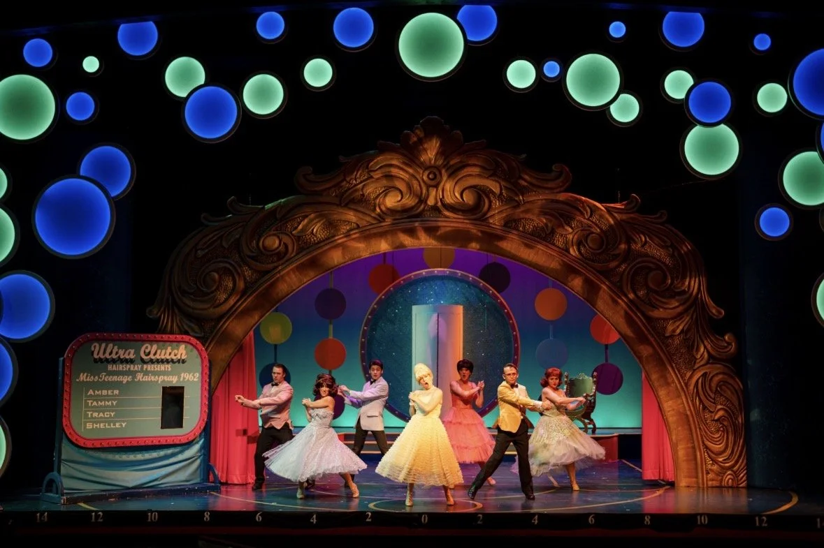 HAIRSPRAY (Arts Center of Coastal Carolina), 
Gustavo Rattia | Oceano Blue Media