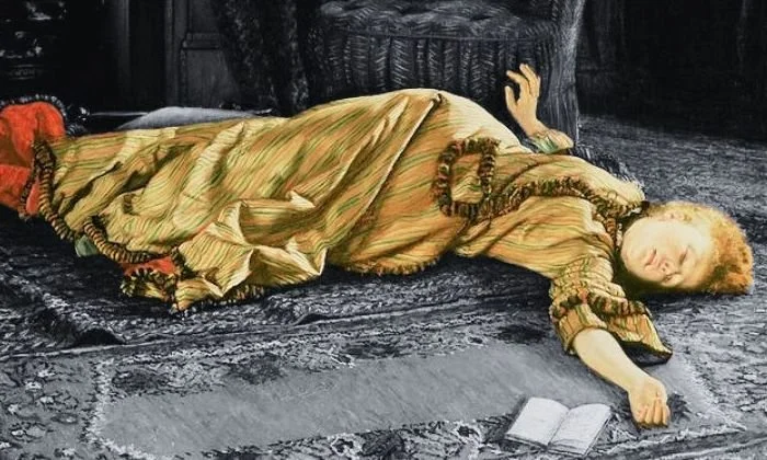 1920s Woman laying on floor, after fainting