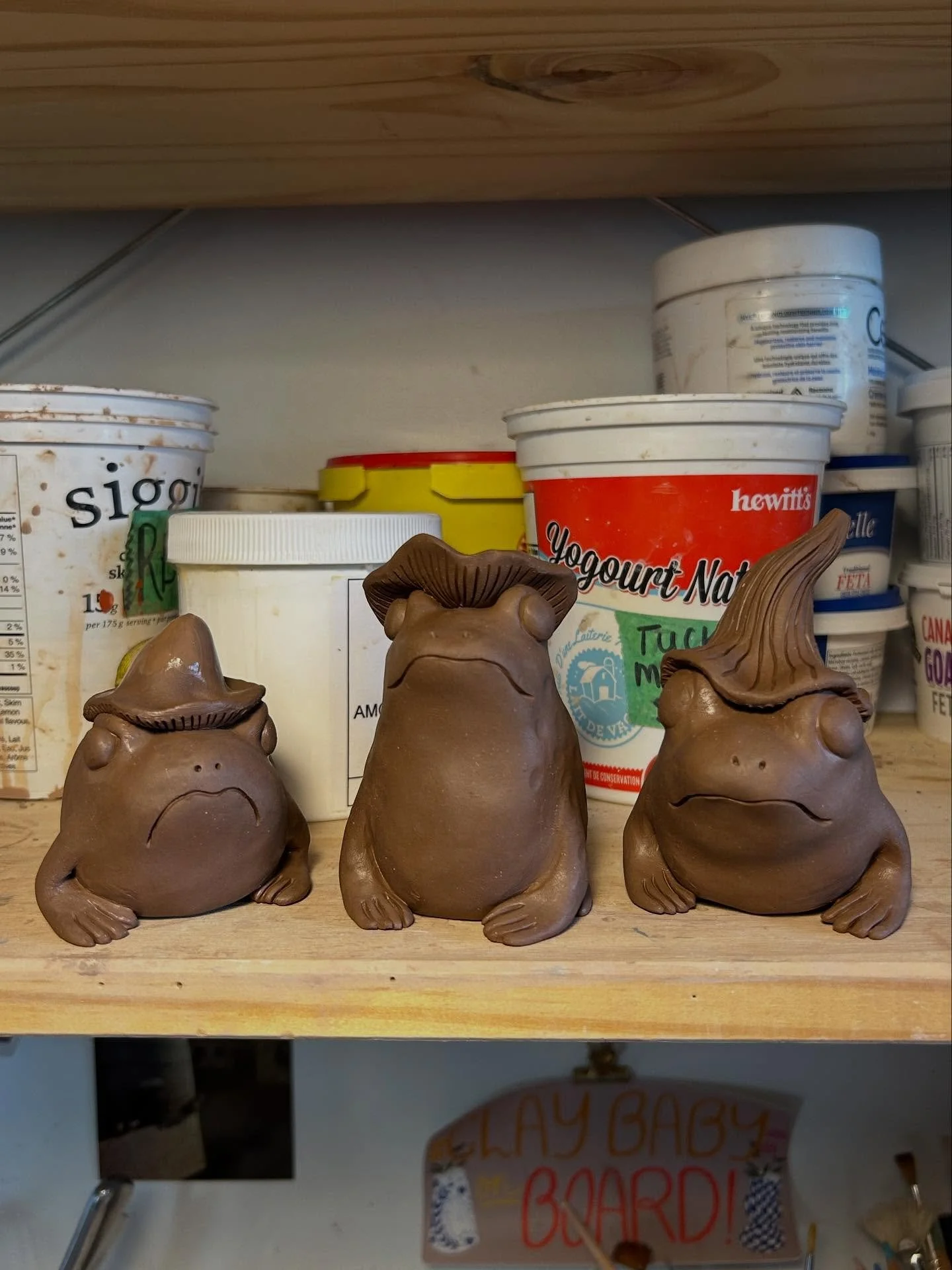 Please join me in welcoming these fungus &amp; flower-hat frogs &amp; toads to my repertoire! One of my favourite things about pottery (&amp; art in general) is being able to make myself laugh while creating things &amp; these guys?? Are PERFECT for 