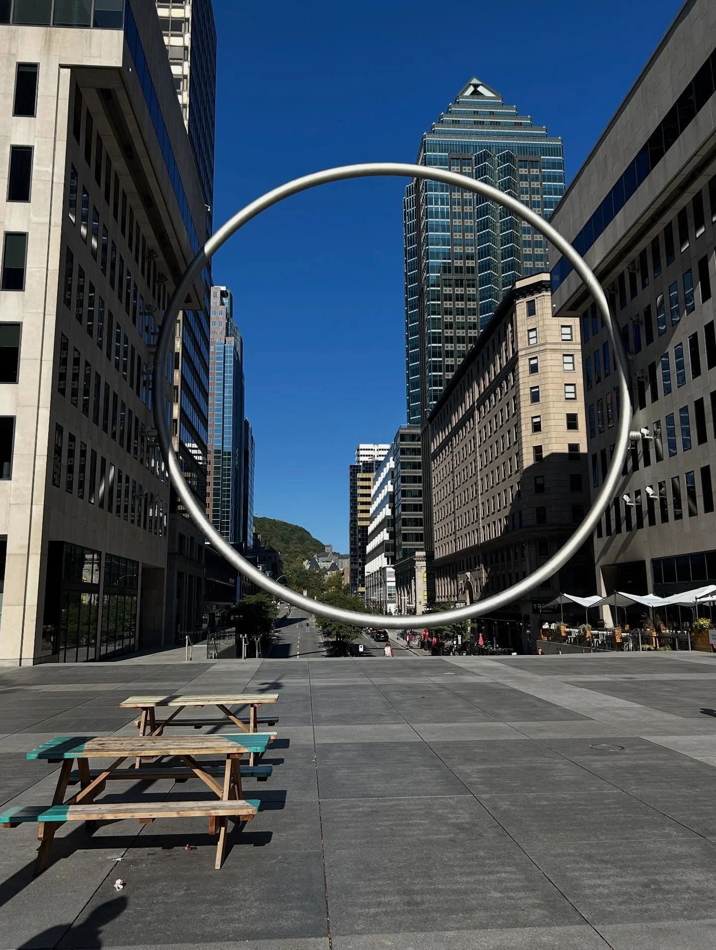 Montr&eacute;al trip, part one! We somehow walked about 86,000 steps over the four days we were there &amp; explored some neighbourhoods we hadn&rsquo;t really gotten to know before &amp; had absolutely perfect weather. What a magical city! If you&rs