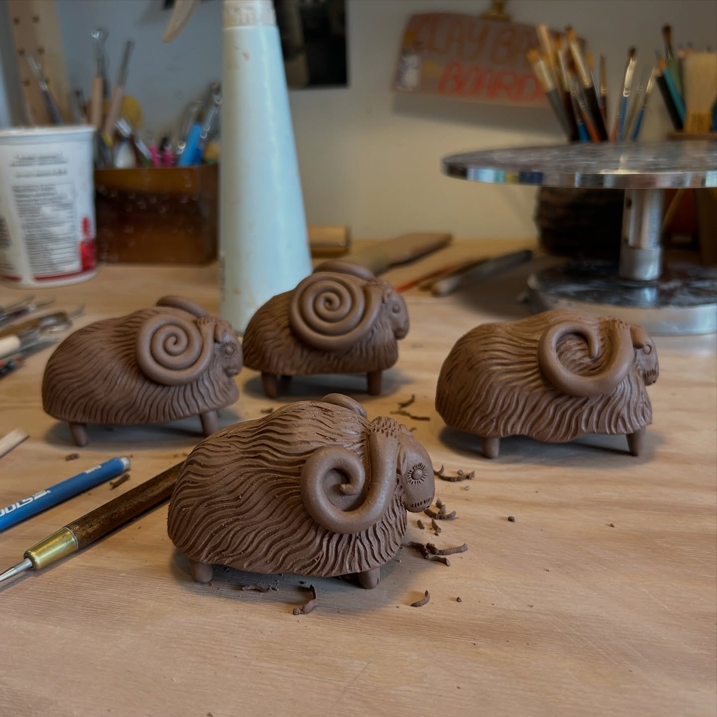 The beginning of this week has been all about the wee creatures (ok I also made four mugs today, but otherwise!!) &amp; it&rsquo;s been a lovely time!
.
.
.
#ceramics #ceramicsofinstagram #pottery #creature #ceramicsculpture