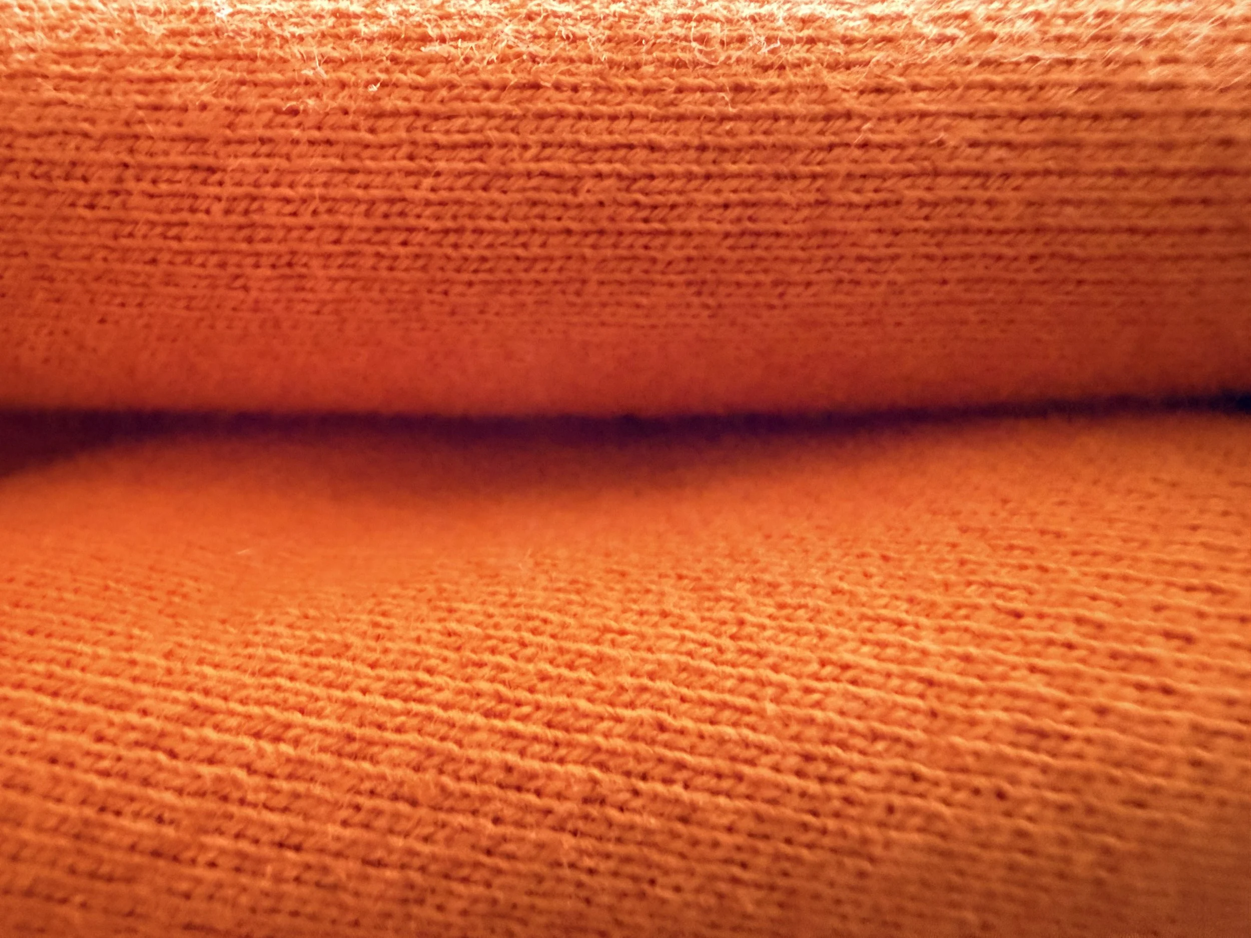 What Makes a Heavyweight Sweatshirt? 