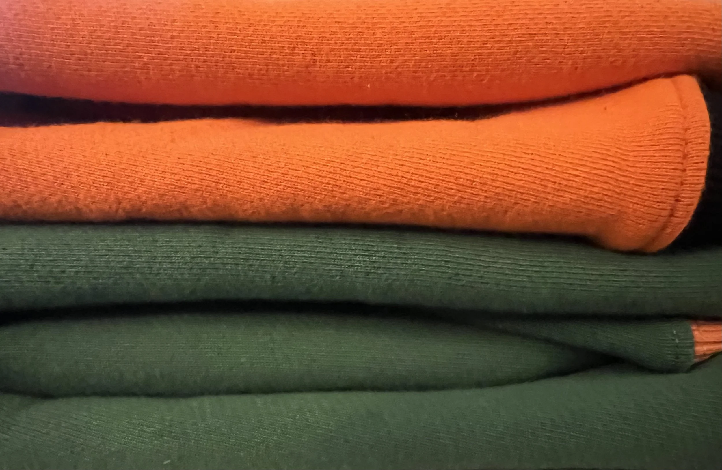 Why Heavyweight Sweatshirts Used to Be Built Differently