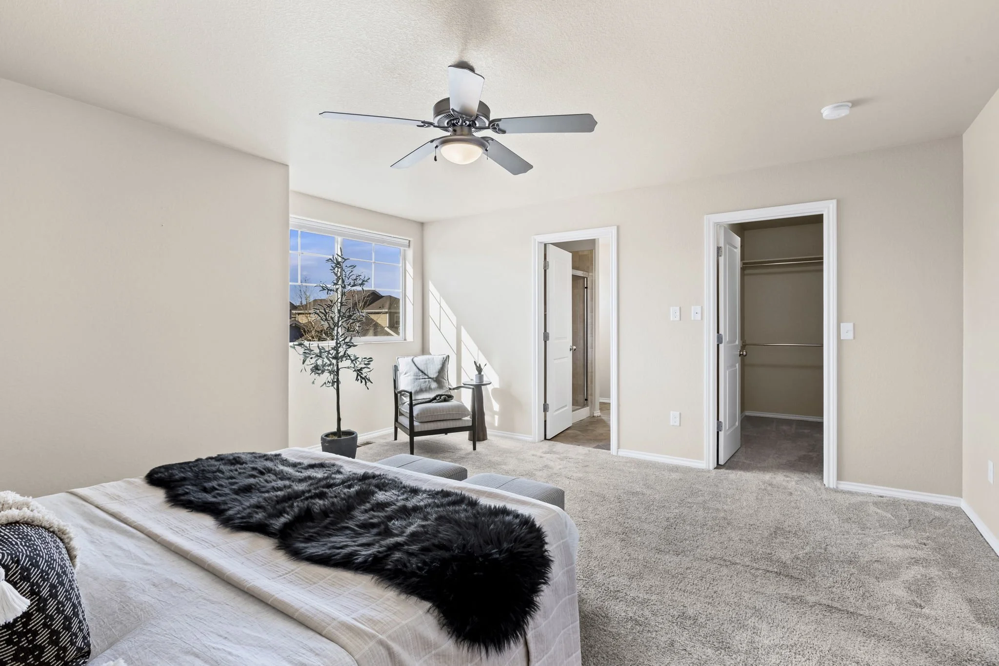 22-web-or-mls-1956 Mackinac St 22.jpg