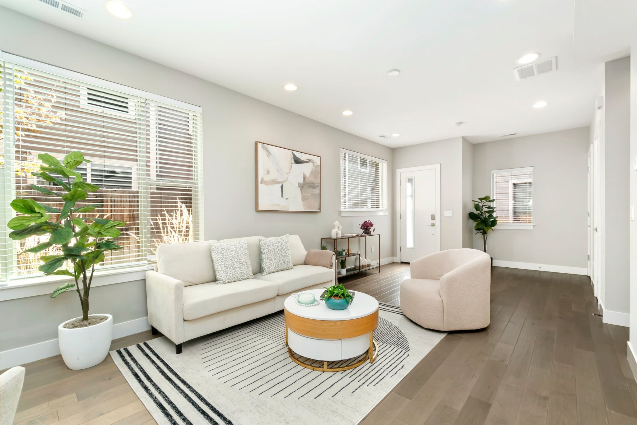 3-web-or-mls-1435 Irving St 3.jpg
