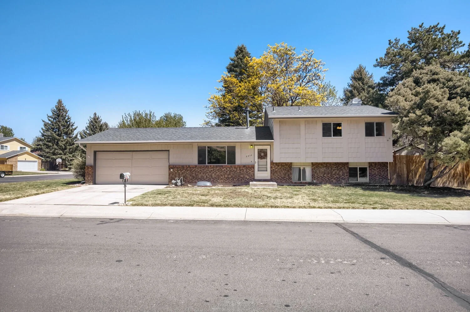 3212 Killdeer Dr. - Web Quality - 002 - 02 Exterior Front.jpg