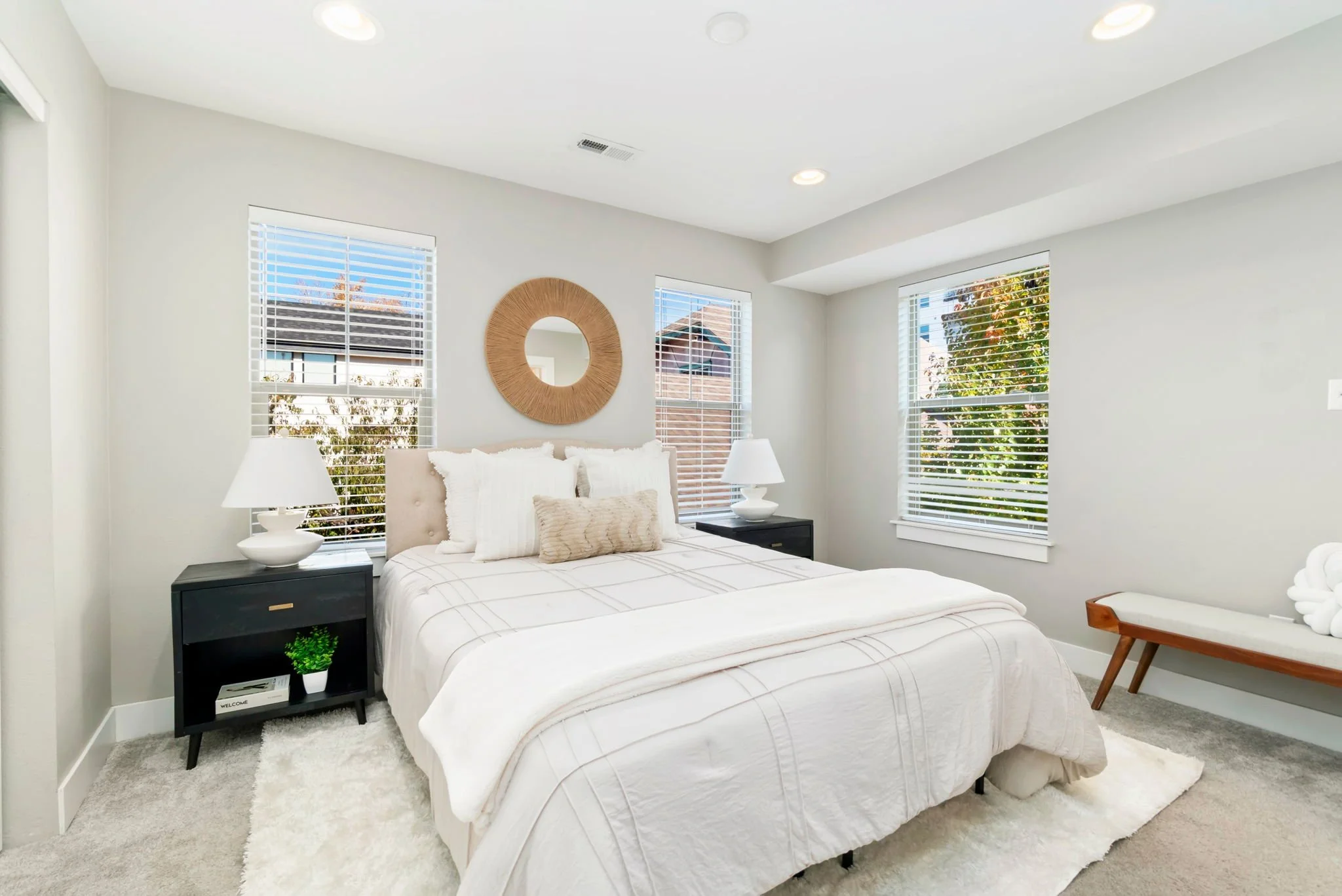 7-web-or-mls-1435 Irving St 7.jpg