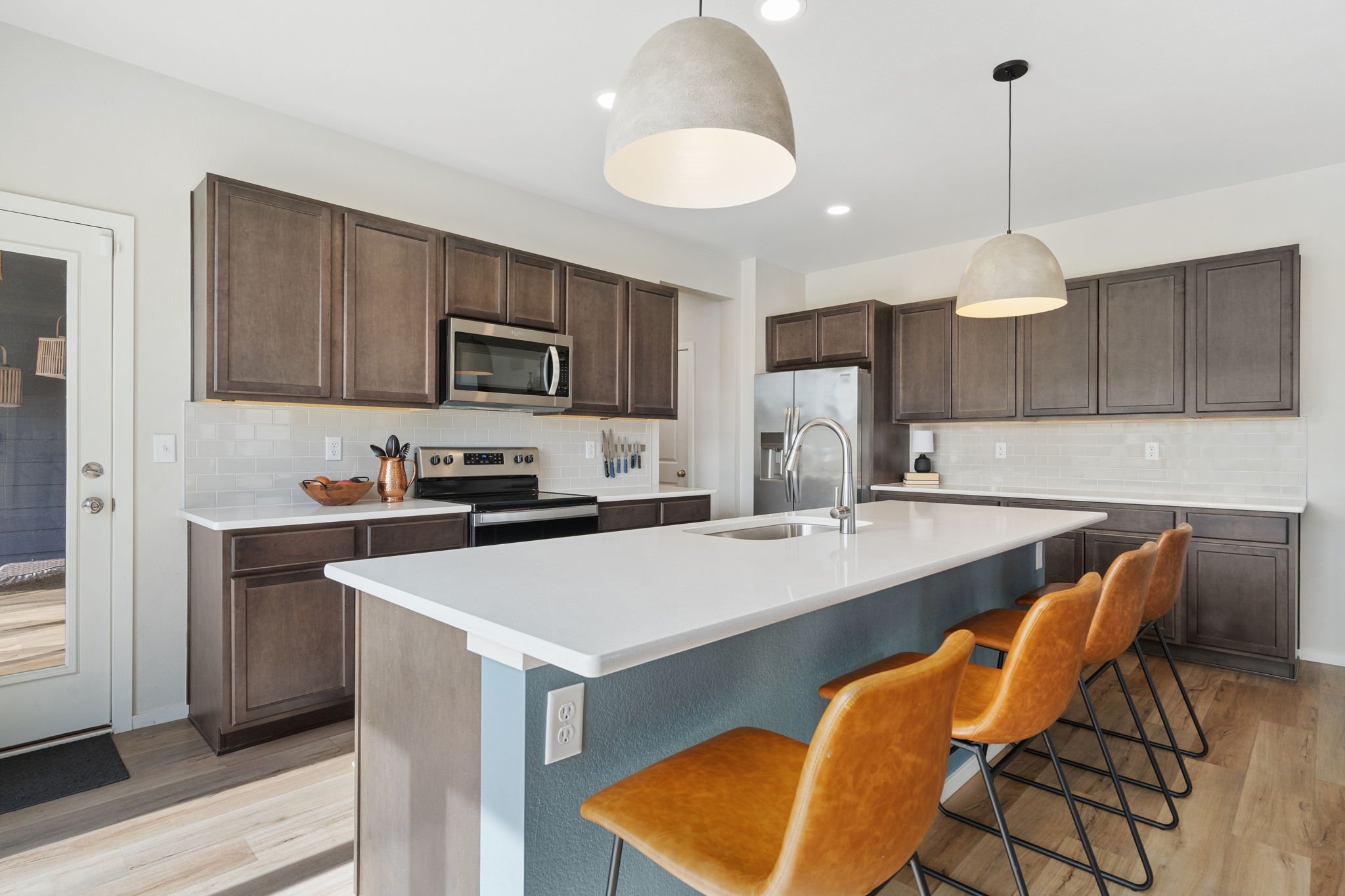 7-web-or-mls-5199 Beckworth St 7.jpg