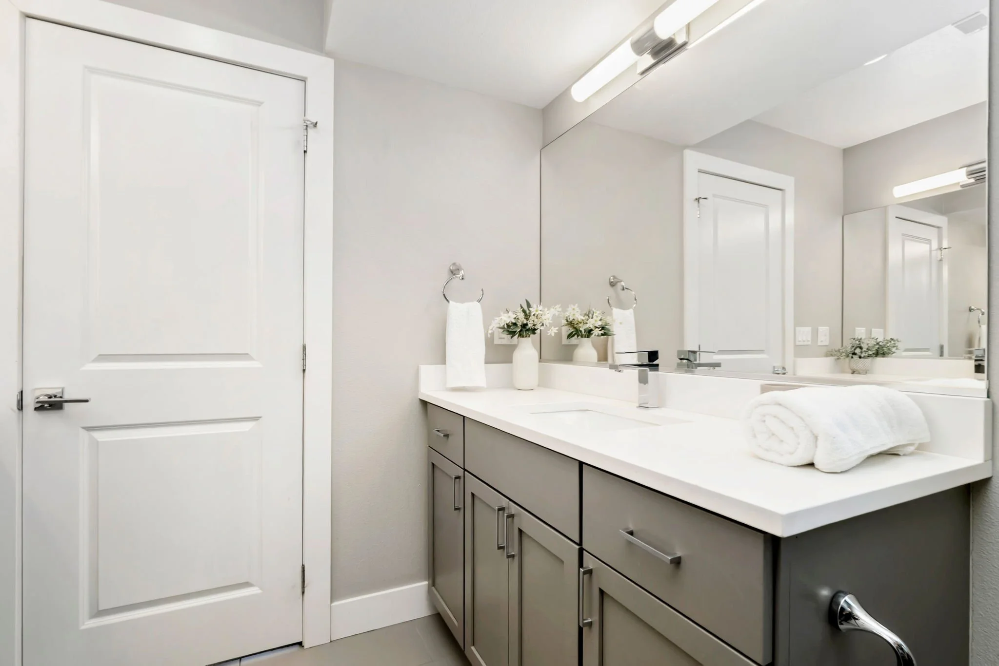 10-web-or-mls-1435 Irving St 10.jpg
