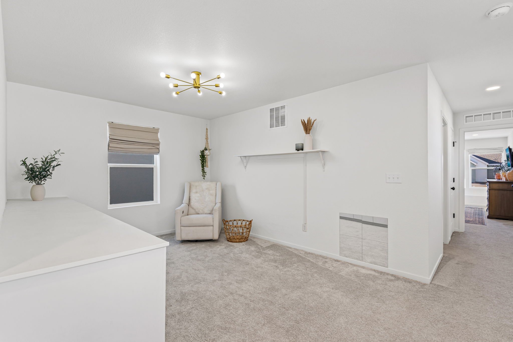 14-web-or-mls-5082 Brule Dr 14.jpg