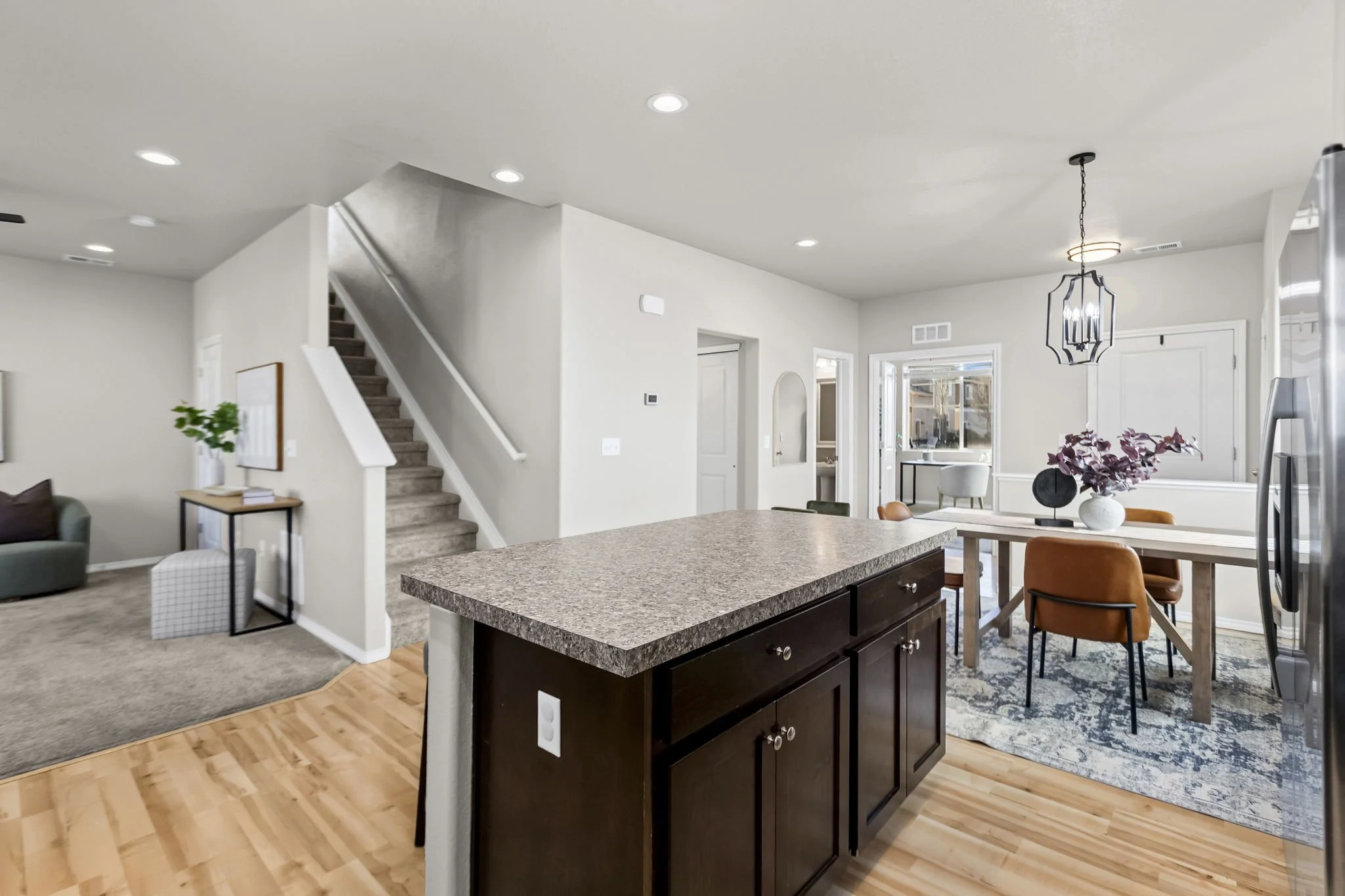 7-web-or-mls-1956 Mackinac St 7.jpg