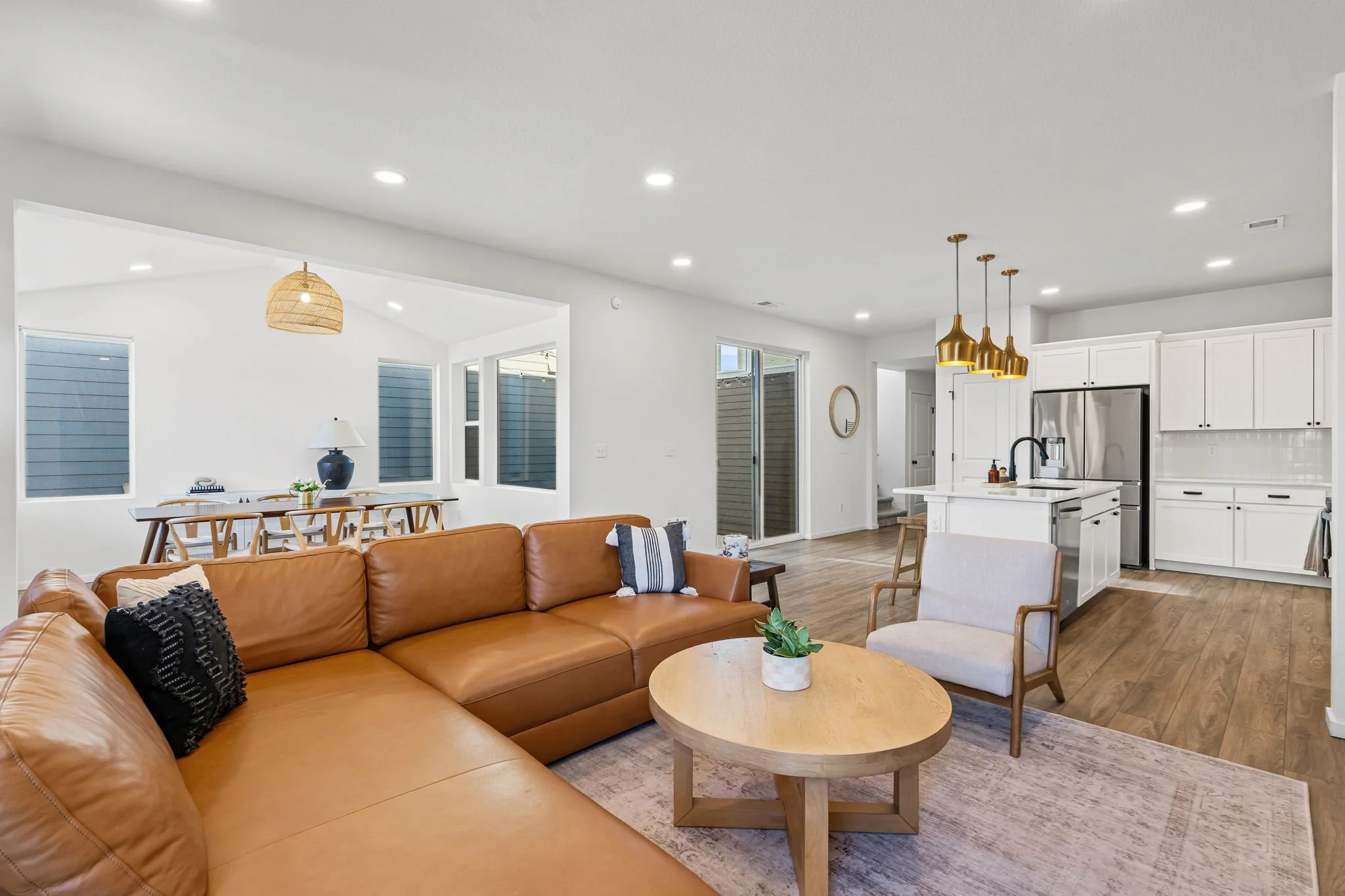 4-web-or-mls-5082 Brule Dr 4.jpg