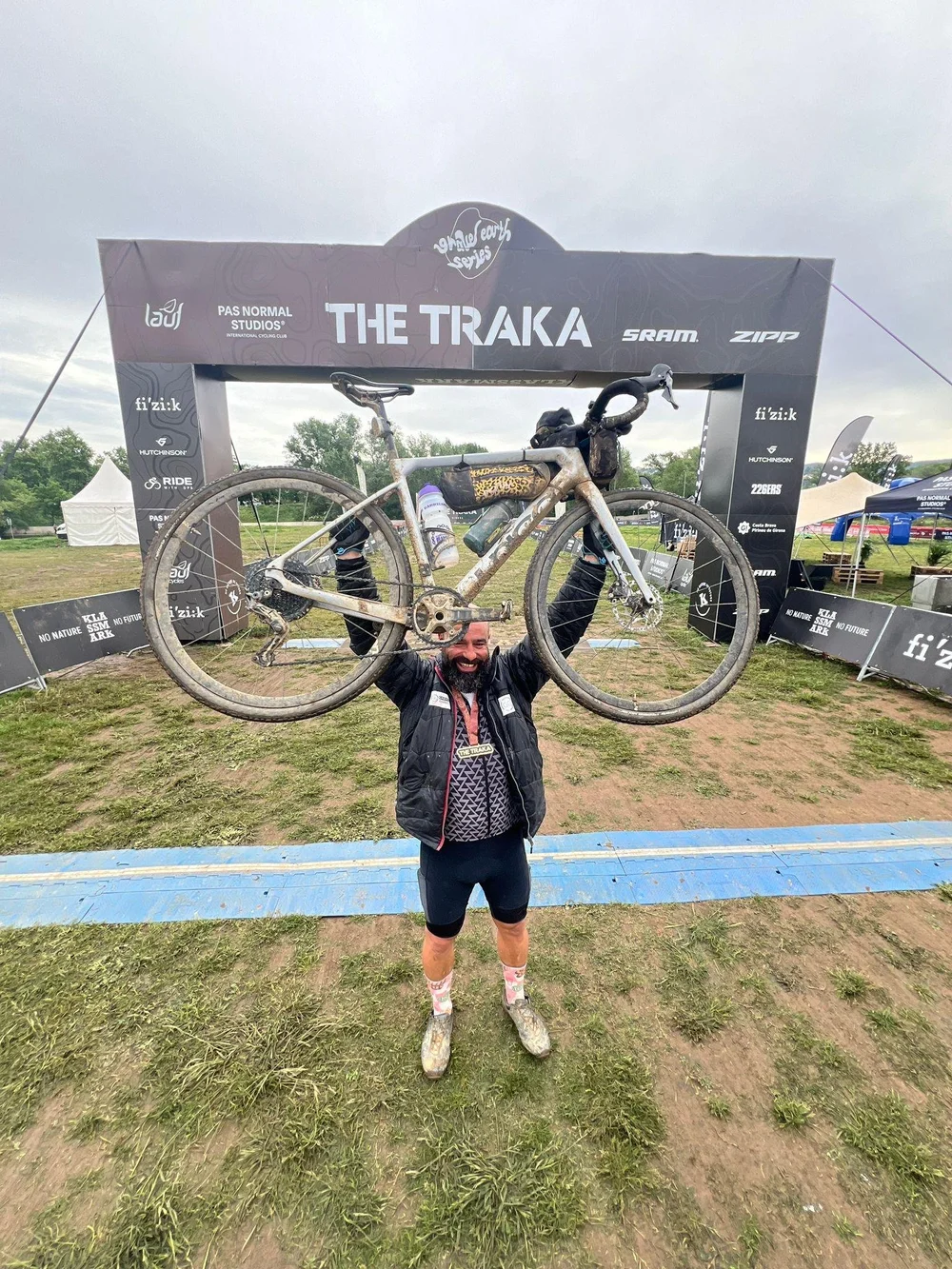 WhatsApp Image 2024-11-23 at 10.47.06.jpeg