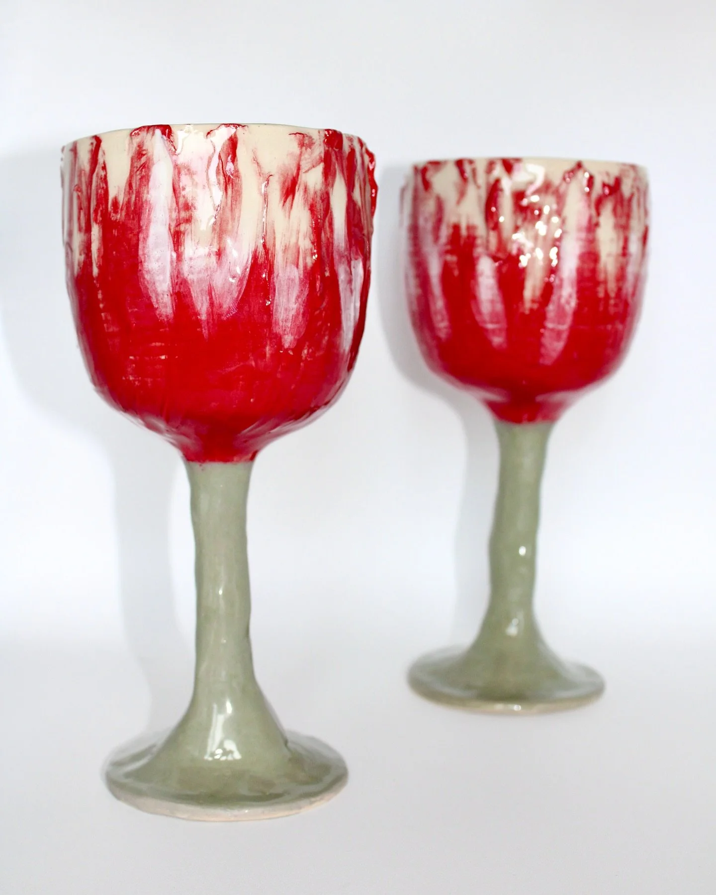 Tulip wine glass process coming soooooooon 🍷🍷

I figured out a way to handbuild the stems to keep these lightweight while not sacrificing volume. As mentioned, red is the color of the season and I can&rsquo;t be stopped ❤️💋🌹❣️