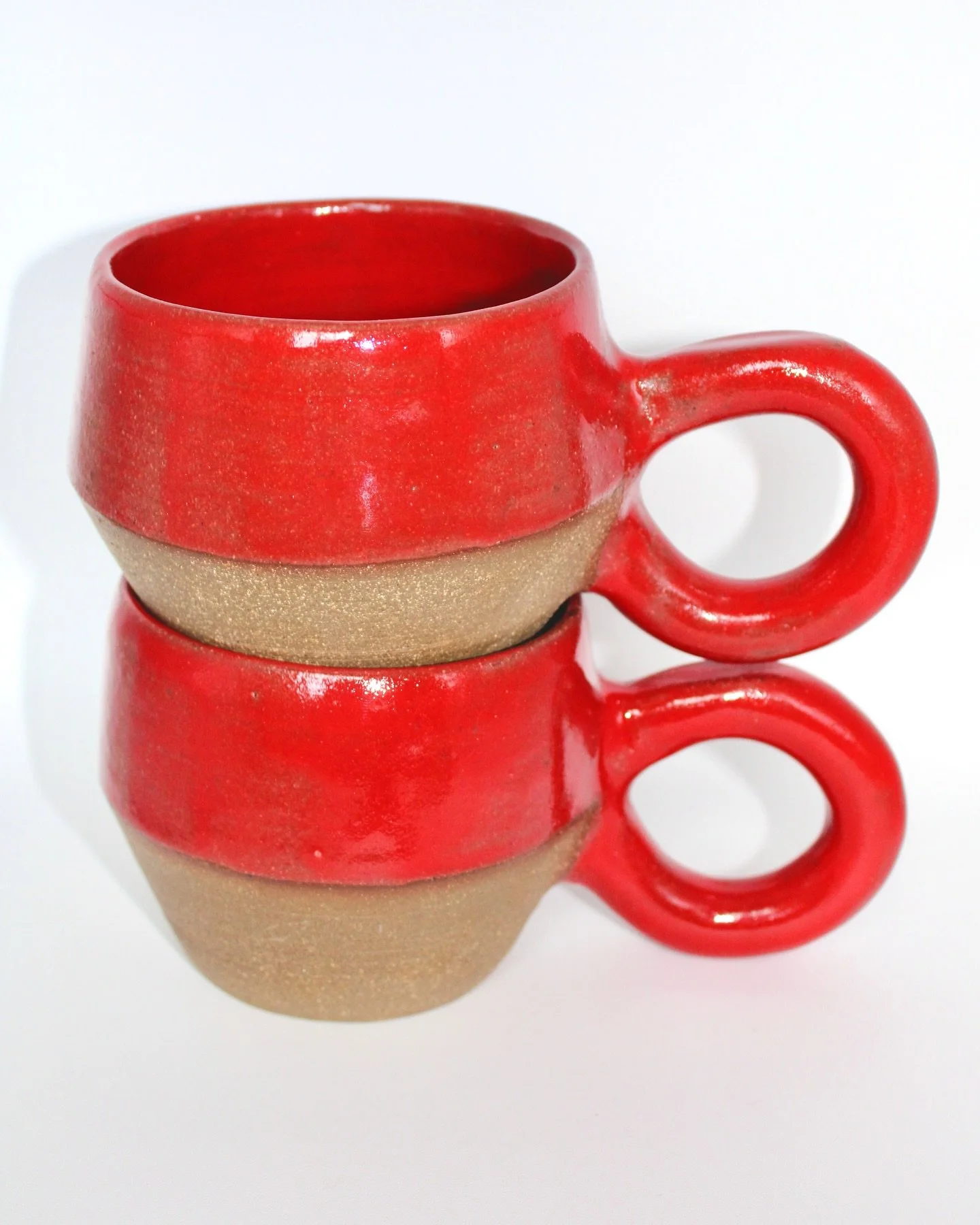Red mugssssssss ❤️💋🌹❣️

Anyone have tips on where I can make a custom rib for this shape? I&rsquo;m trying to speed up my production process without losing consistency 😤