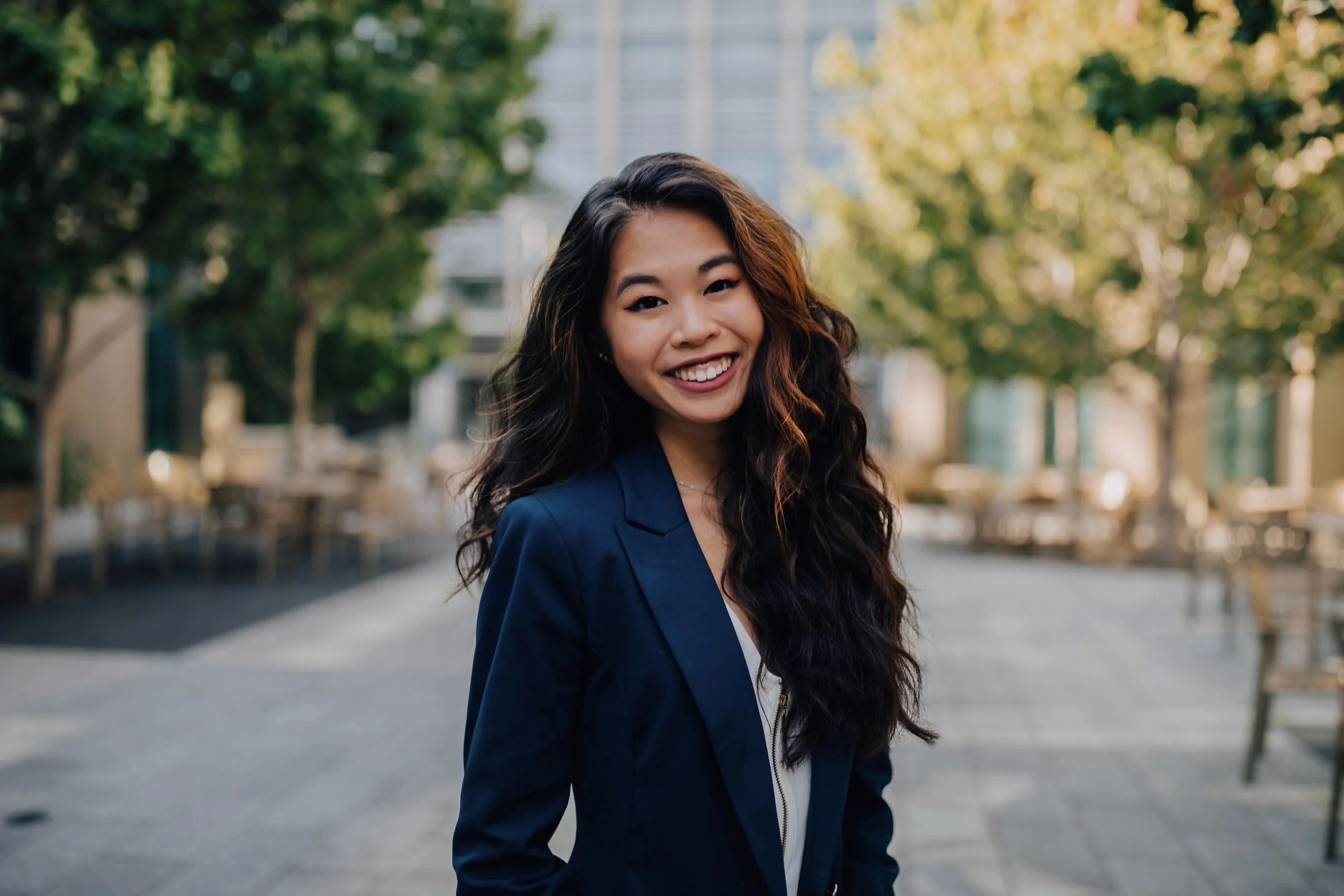  FELICIA TAN  Associate  Discovery 