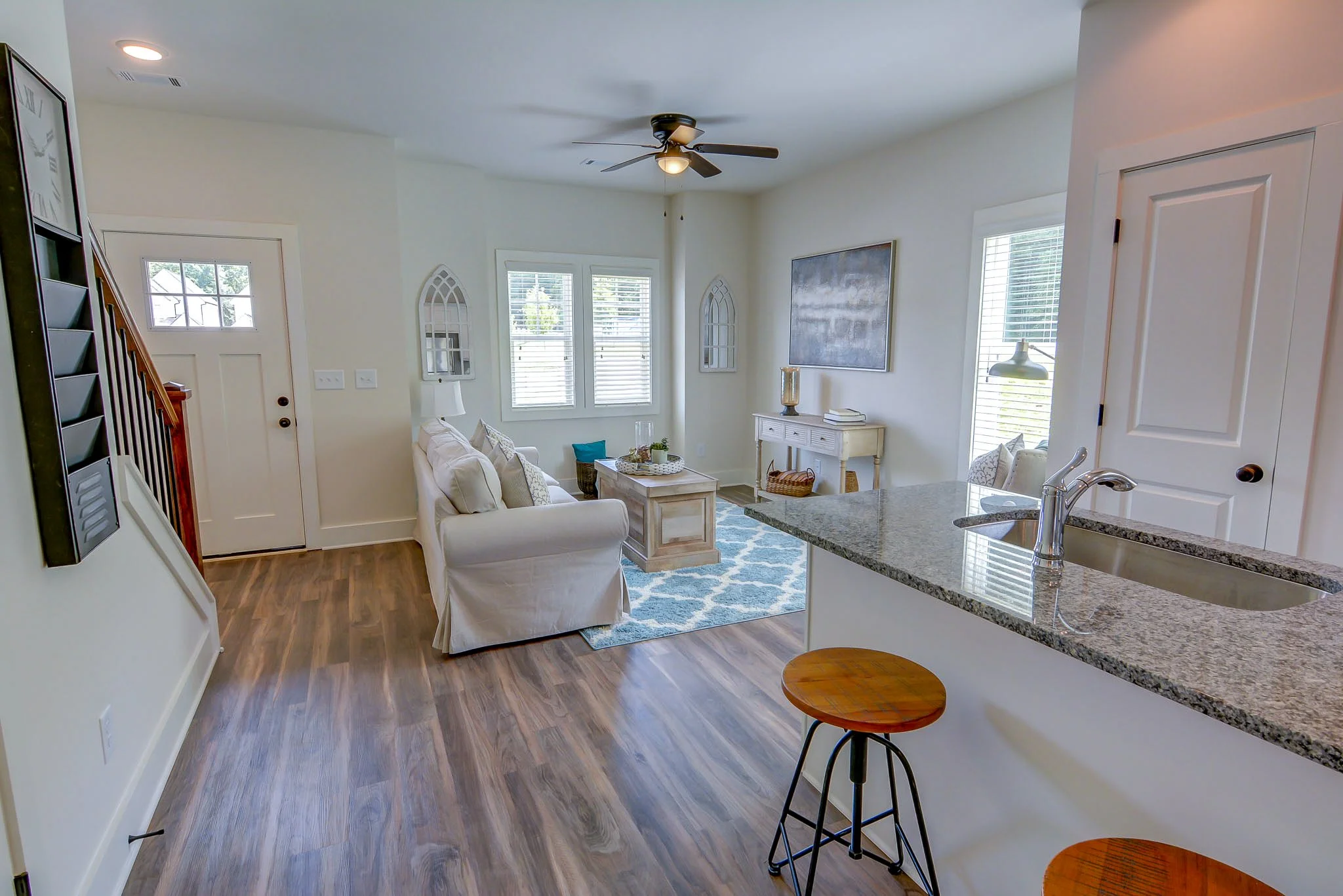 64-University Commons.jpg