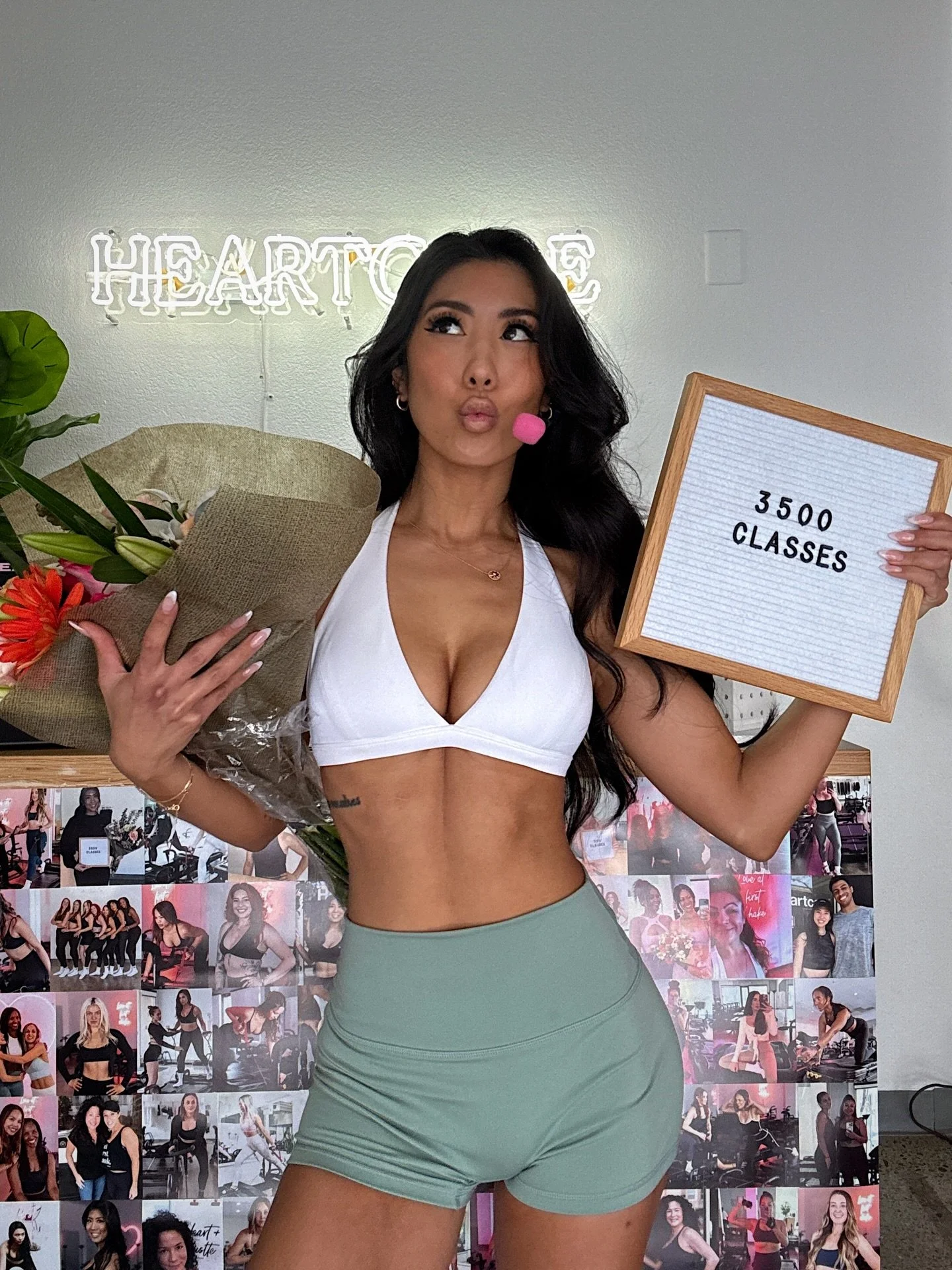 Congrats @krystalkim for hitting her 3️⃣5️⃣0️⃣0️⃣ classes!! 🎉❤️&zwj;🔥 

Thank you for all the heart and soul you pour into our Heartcore community! 🫶🏻

#heartcore #heartbreaker #lagree #appreciation pila