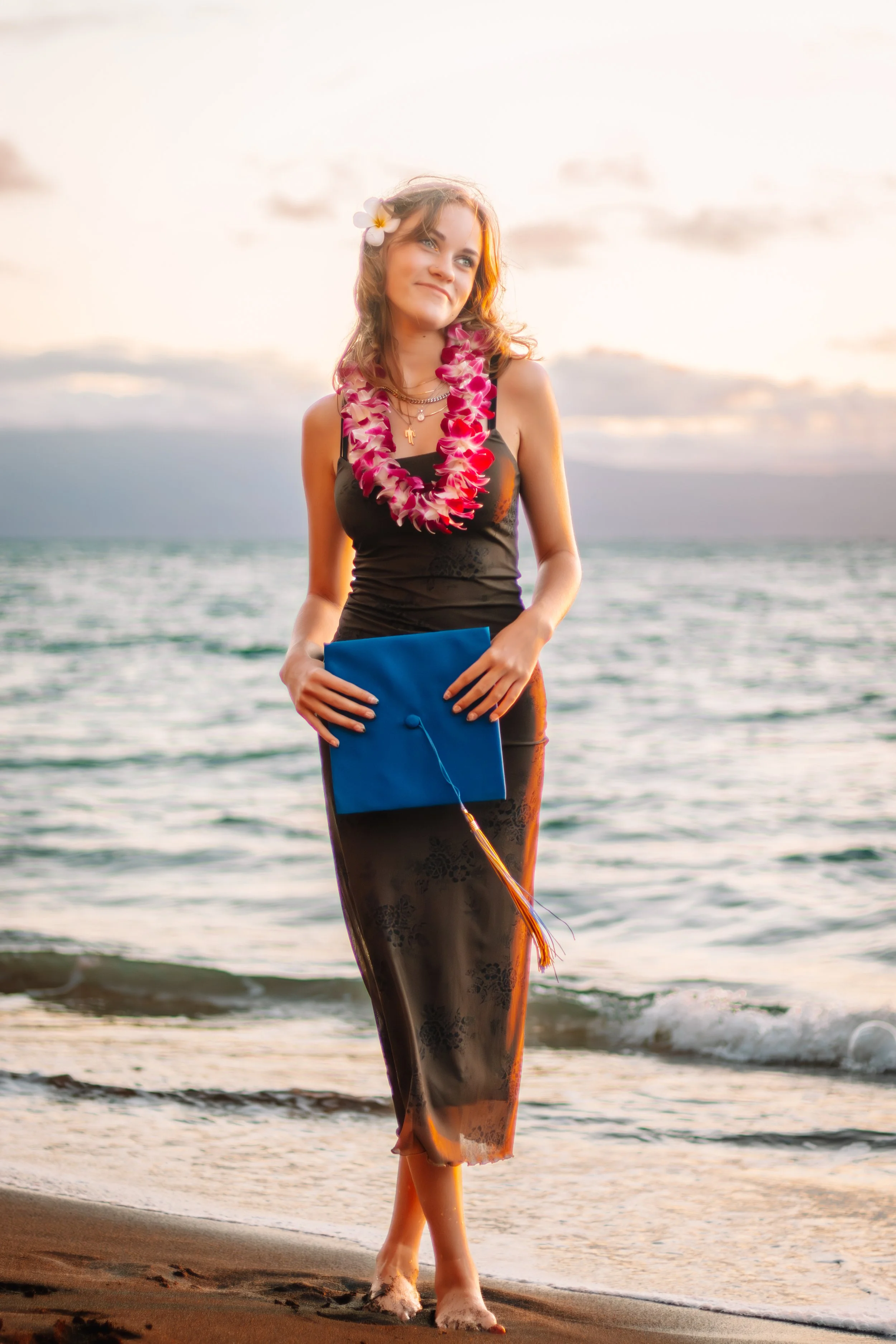 Hannah Hawaii Grad-18.jpg