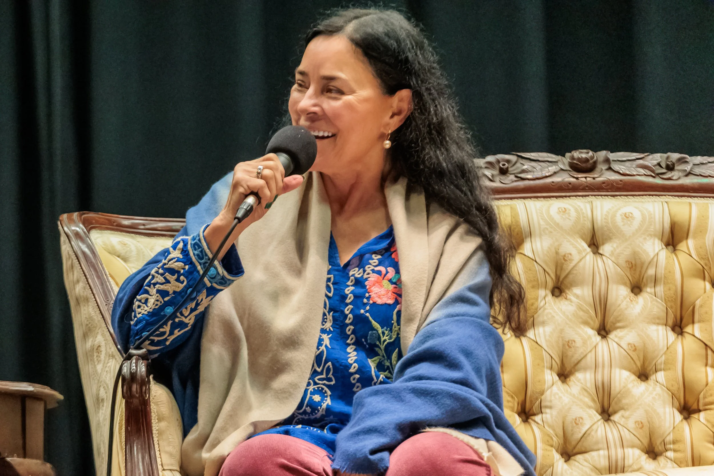 When a Single YES Became a Gift to History: Diana Gabaldon and the First in Freedom Festival