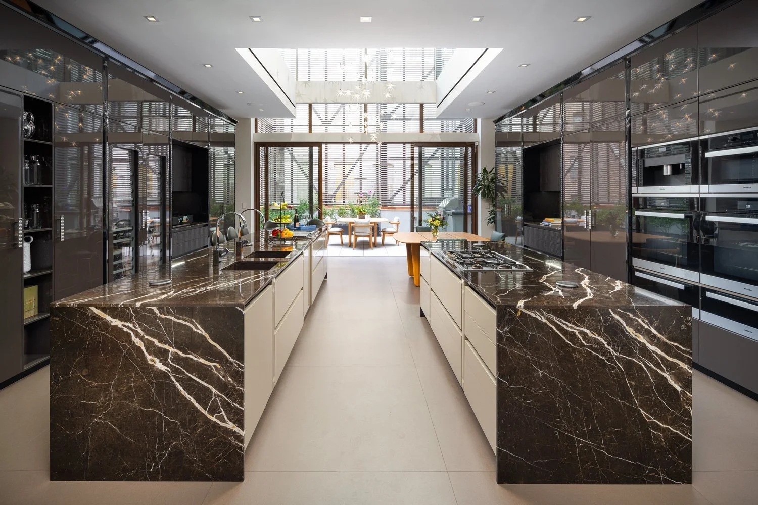 Chelsea Townhouse | Immersive Audio & Art Experience NYC — NYC VENUE