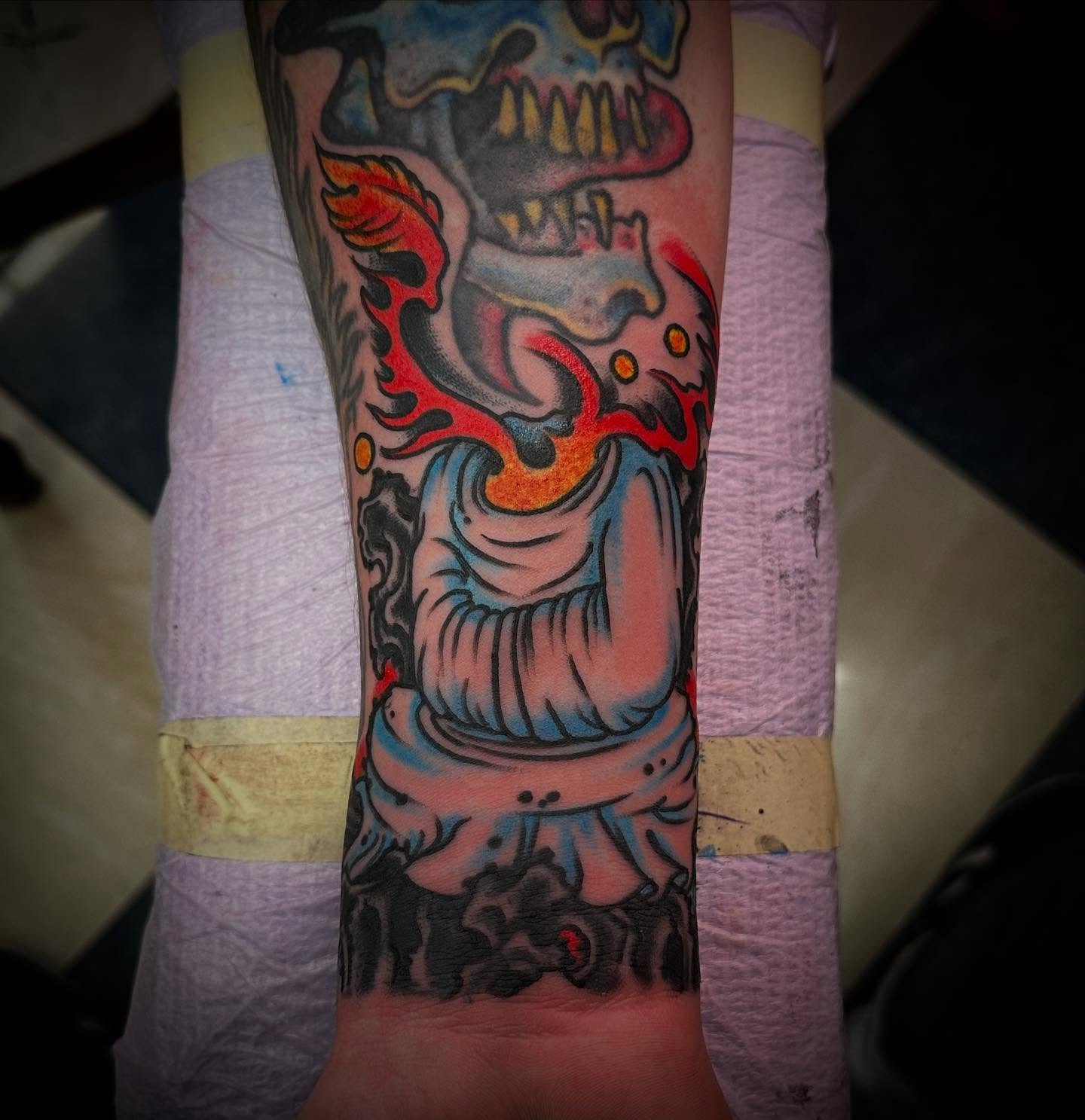 Tattoo by @austingervaistattoo at our #elmstreettattoo shop in Deep Ellum.⁠
⁠
Fun filler from a couple months back. ⁠
.⁠
#tattoo #monk #robe #hardy #edhardly