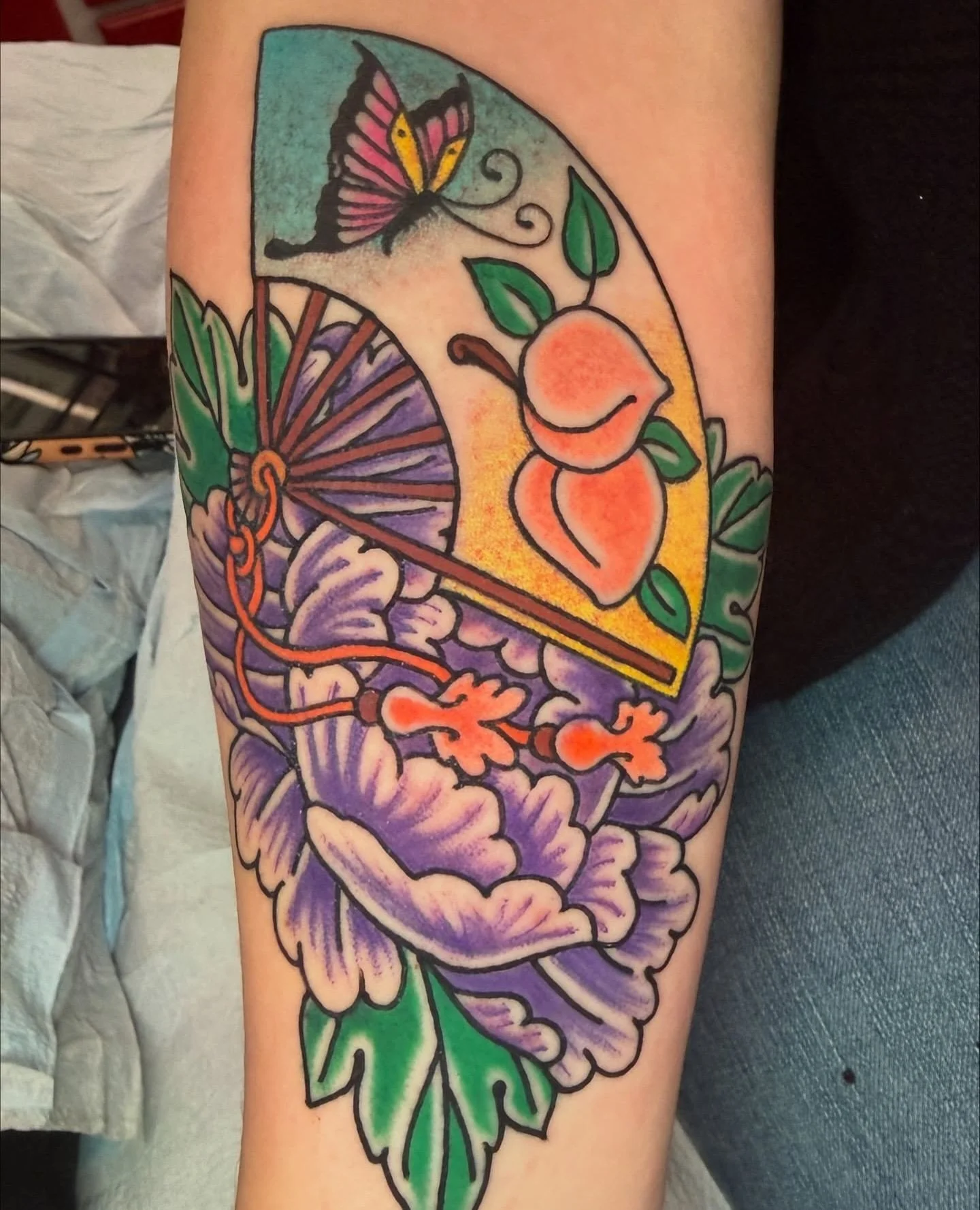 Done by: @rodrigo_canteras at #ElmStreetTattoo #DallasTexas #DeepEllum⁠
⁠
Contact: DM for bookings.⁠
⁠
Tattoo for Taylor #peony #peachtattoo #peonytattoos⁠
To book go to link in bio or dm for more info. Thank you⁠
⁠
#japanesetattoo #traditionaljapane