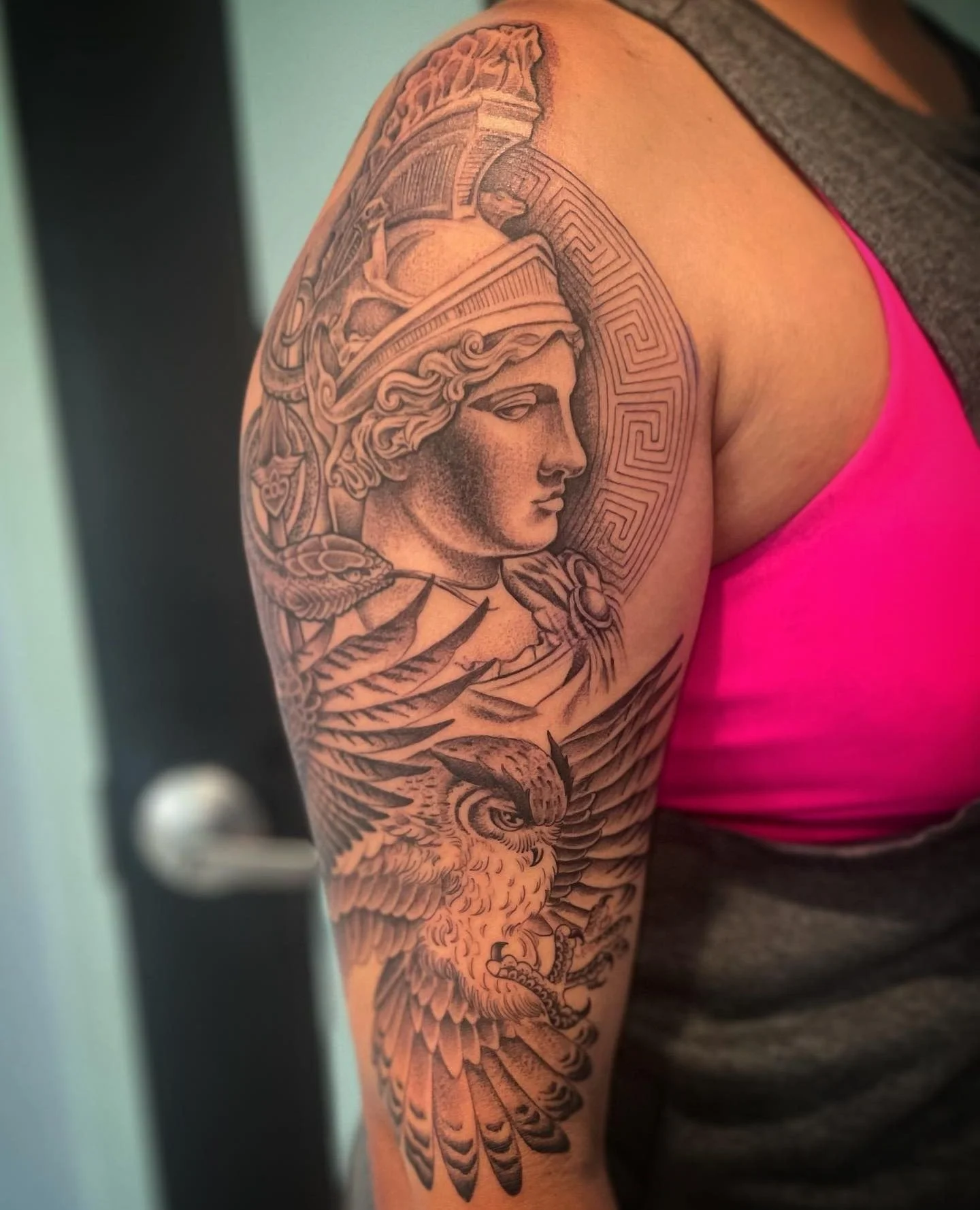 Done by @jonezyzaps at our private studio @heartinhand_est in #DeepEllum #DallasTexas #ElmStreetTattoo⁠
⁠
Contact for booking: ianjonestatoos.com⁠
⁠
Good start done HIH Gallary for appts please go to ianjonestattoos.com⁠
⁠
#blackandgrey #blackandgrey