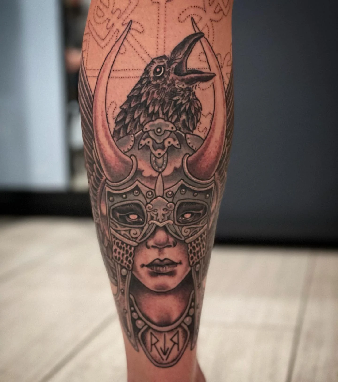 Done by @jonezyzaps at our private studio @heartinhand_est in #DeepEllum #DallasTexas #ElmStreetTattoo⁠
⁠
Contact for booking: ianjonestatoos.com⁠
⁠
Black and grey tattoo... On @robleinesmusic⁠
⁠
#blackandgreytattoo #bngtattoo #nordictattoos⁠