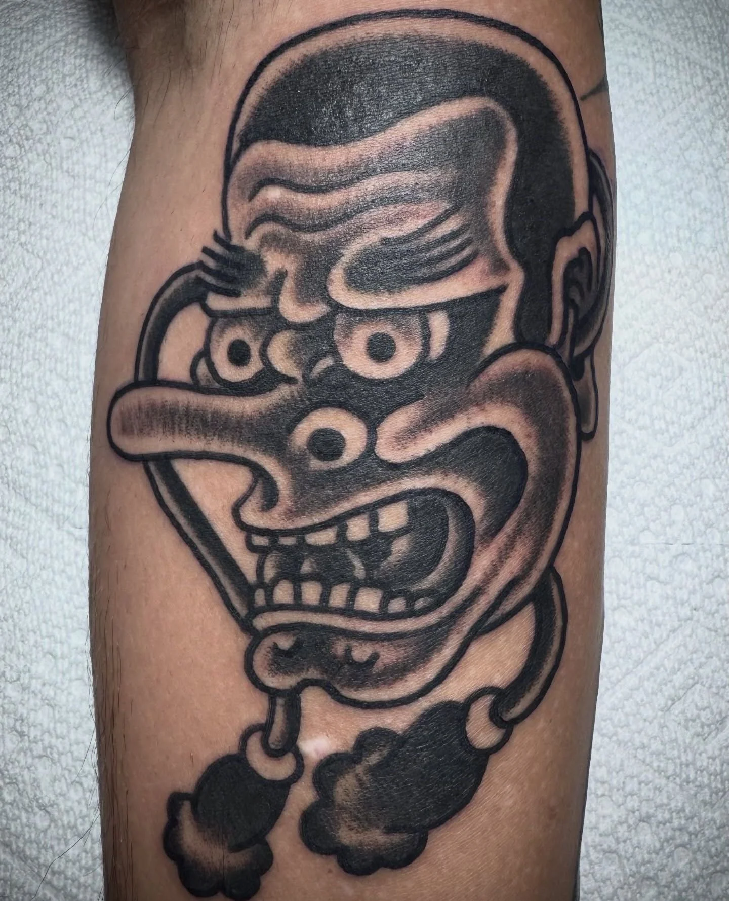 Done by @lindseycarmichael at #ElmStreetTattoo #DeepEllum #DallasTexas⁠
⁠
Contact: DM for an appointment. Always available Tuesday, Thursday, Friday &amp; Sunday. ⁠
⁠
Recent photographs of tattoos I did... ⁠
⁠
#traditionaltattooing #colorfultattoos #