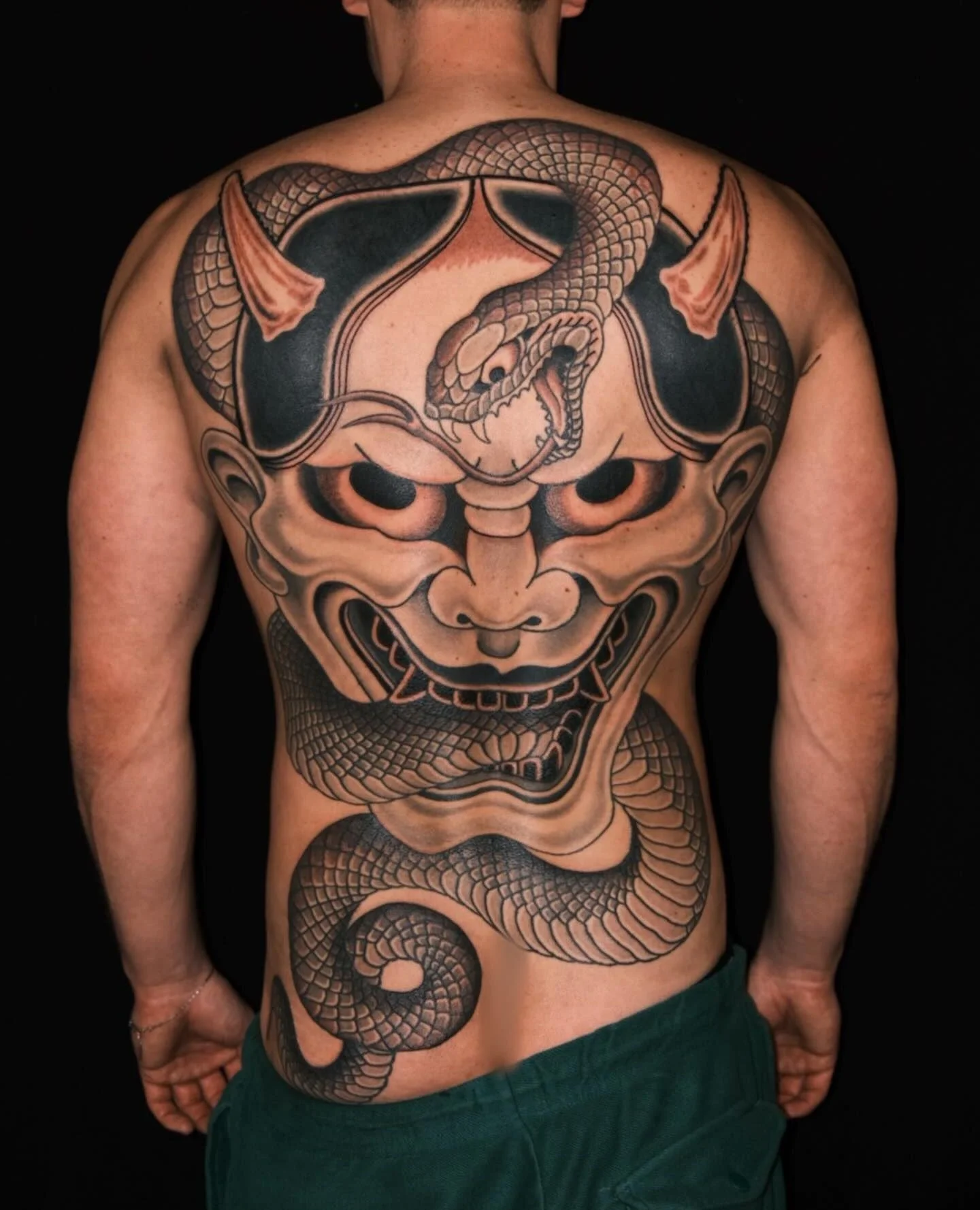 Done by @jordanbaxtertattoo #ElmStreetTattoo #DallasTeaxs #DeepEllum @heartinhand_est⁠
⁠
Contact Jordan to discuss your next tattoo: ⁠
www.luxurytattooing.com⁠
JORDANBAXTERTATTOO@GMAIL.COM⁠
⁠
Finished @eric_beisel's back piece and I'm really proud of