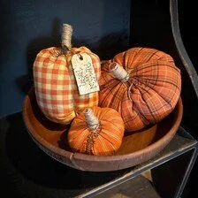 Primitive Pumpkin Patch set of 3