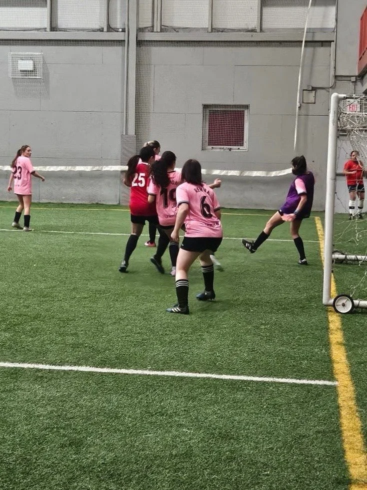 Happy New Year and welcome back go the action! 

Highlights from this past Monday night!⚽️

#Ladyshootersvaughan #Ladyshooterssoccer