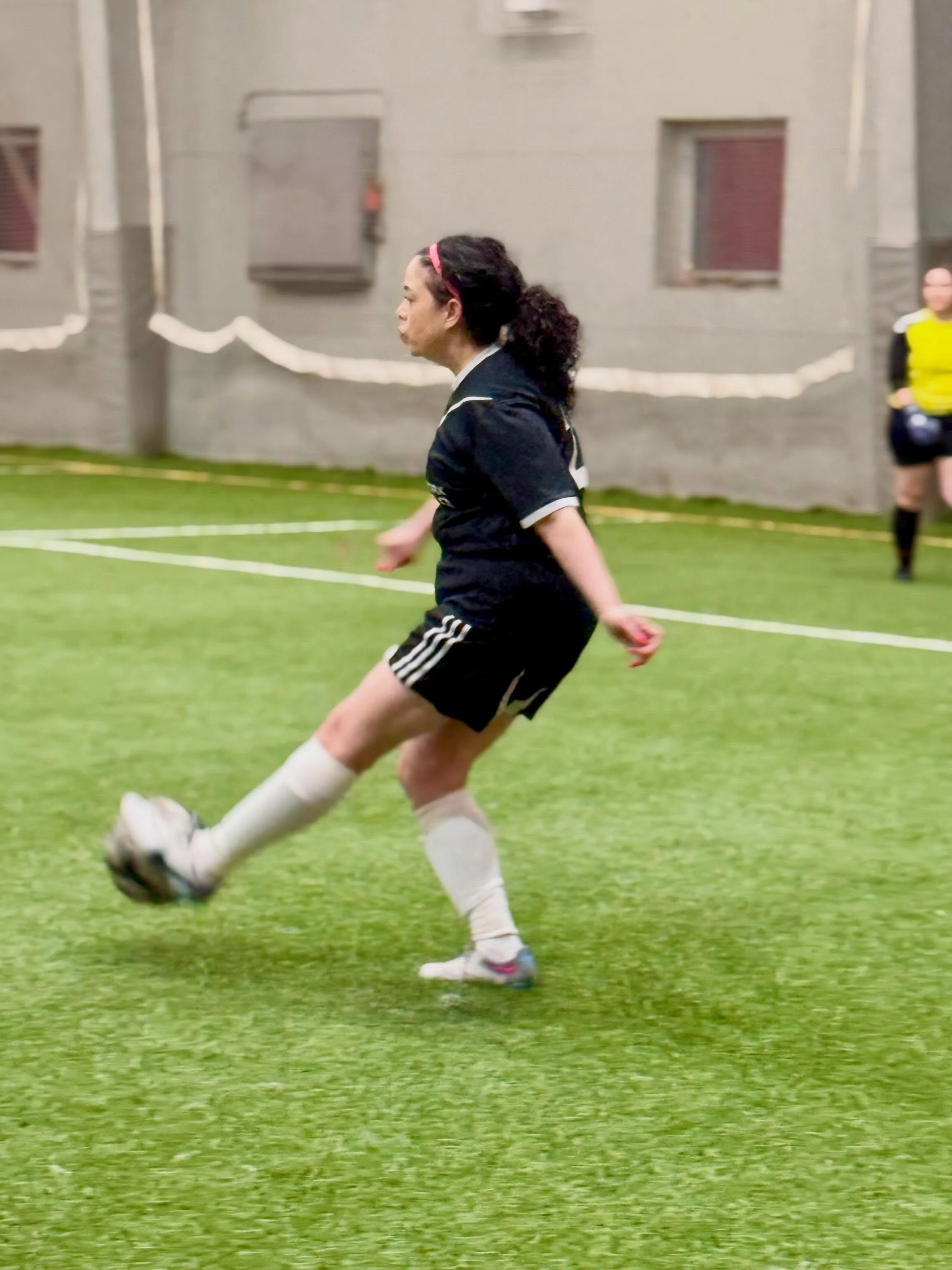 Highlights and clips from this past Wednesday night! ⚽️🔥 Have a great weekend all ☀️

#Ladyshootersvaughan #Ladyshooterssoccer
