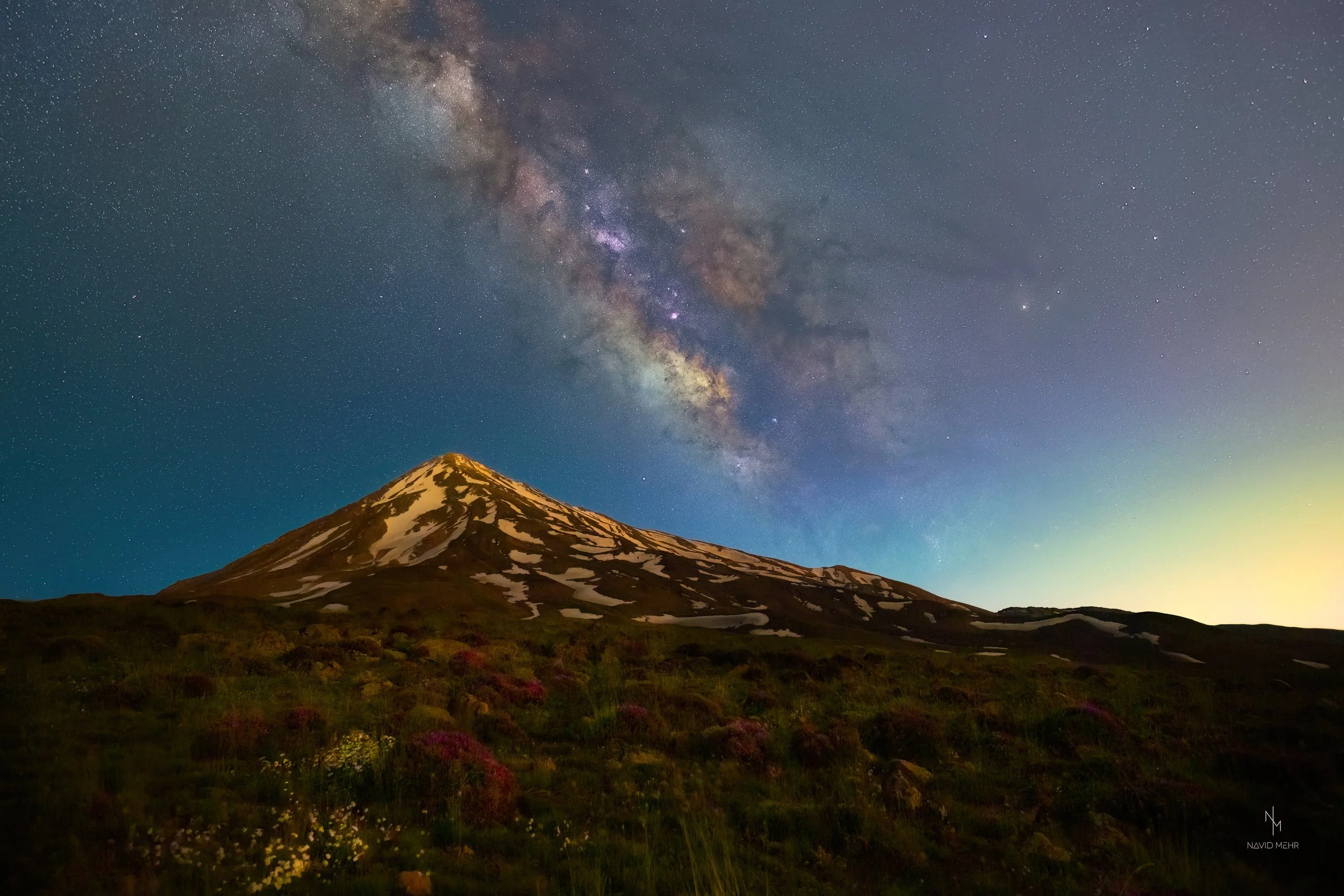 Navid Mehr : "Le mont Damavand sous le voile".