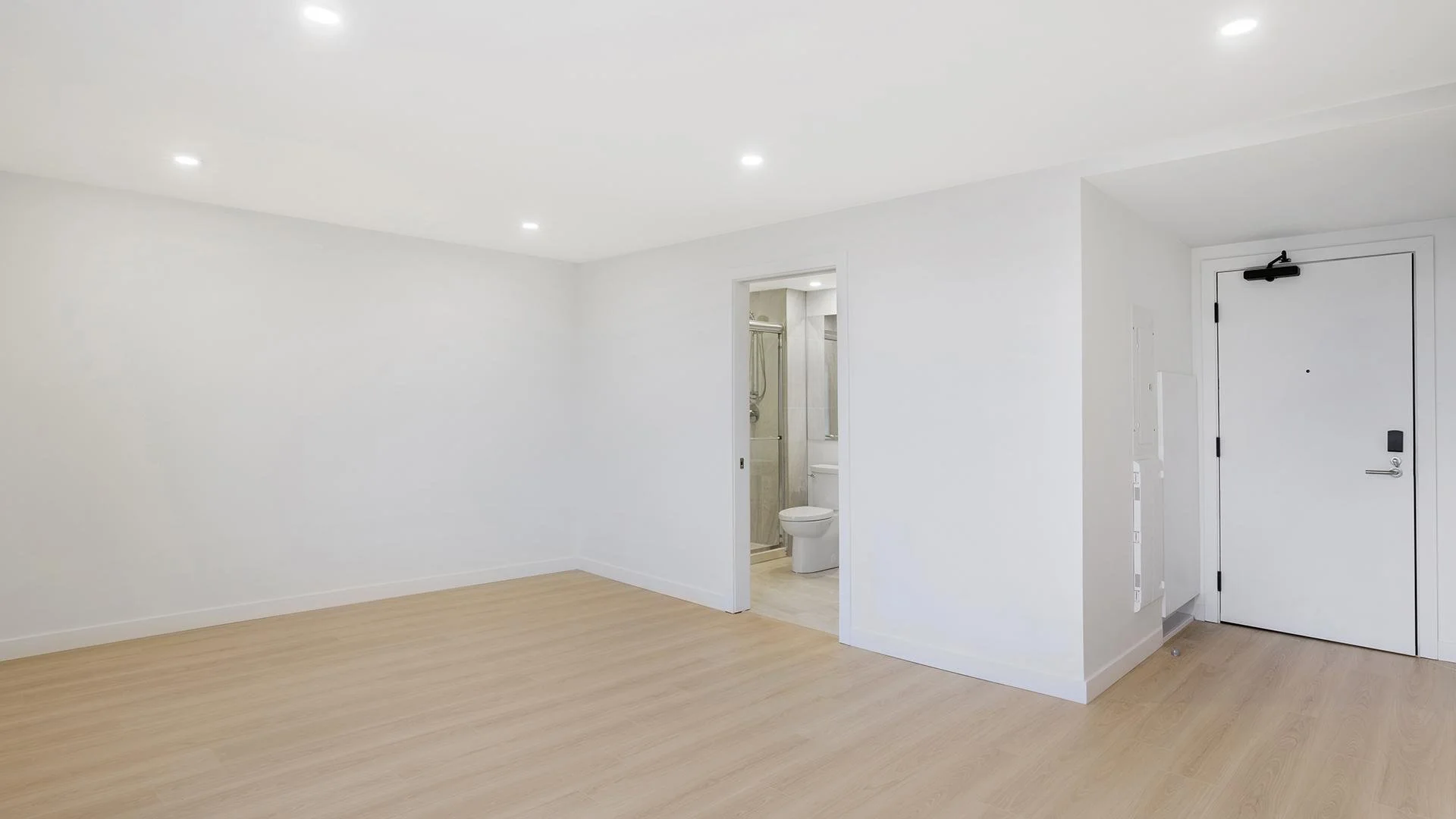 6100 Almon apt-1108-23.jpg