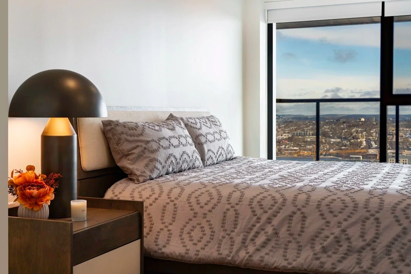 Wake up to breathtaking cityscapes and vibrant sunsets every day at the Richmond Yards. Enjoy panoramic views, modern amenities, and the comfort of knowing the best of the city is always just outside your window. ✨  https://1l.ink/4KXGMWP
