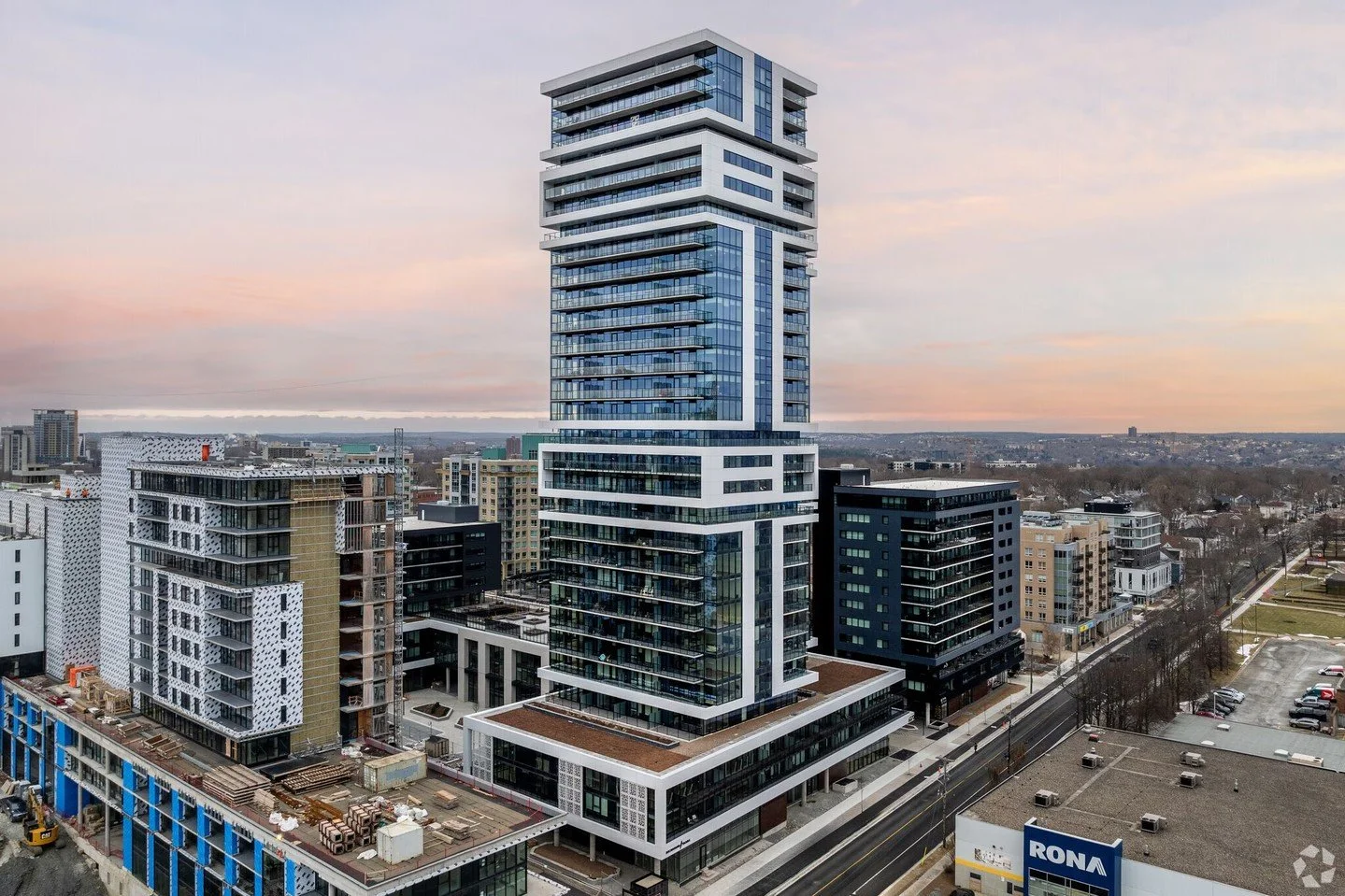 Discover what sets Richmond Yards apart. Book your tour now and experience the vibrant community firsthand. ✨ https://1l.ink/7BB7RFL