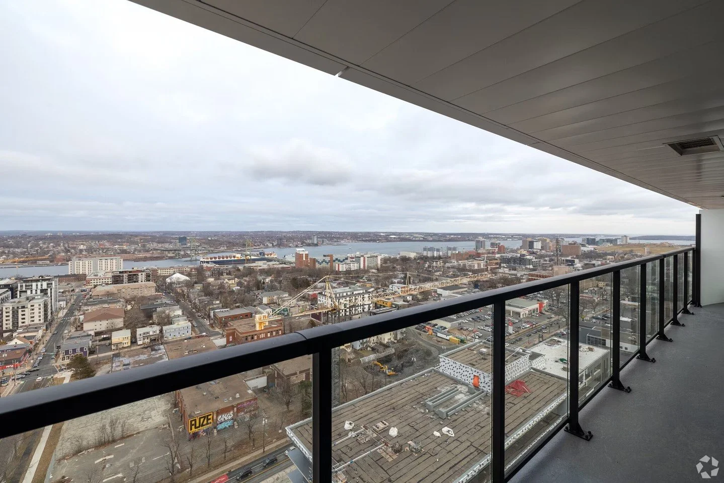 Elevate your lifestyle with breathtaking balcony views at Richmond Yards. Take the tour today. ✨ https://1l.ink/ZB53TB3