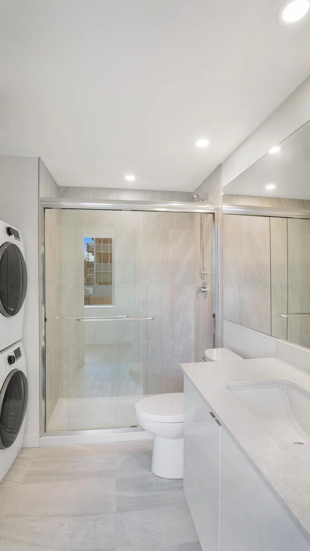 Washroom & Laundry Space