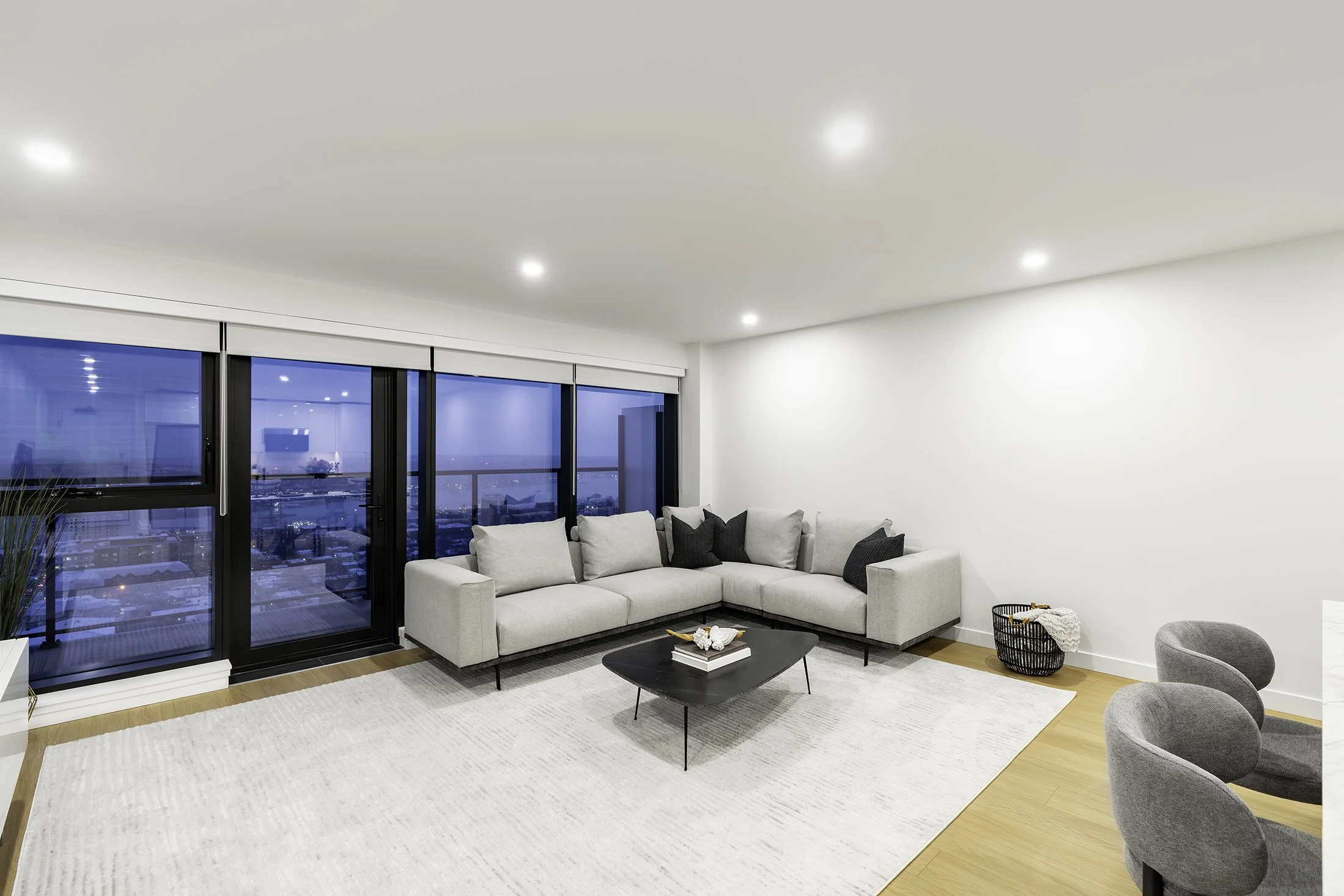 RY Unit 2305 009.jpg