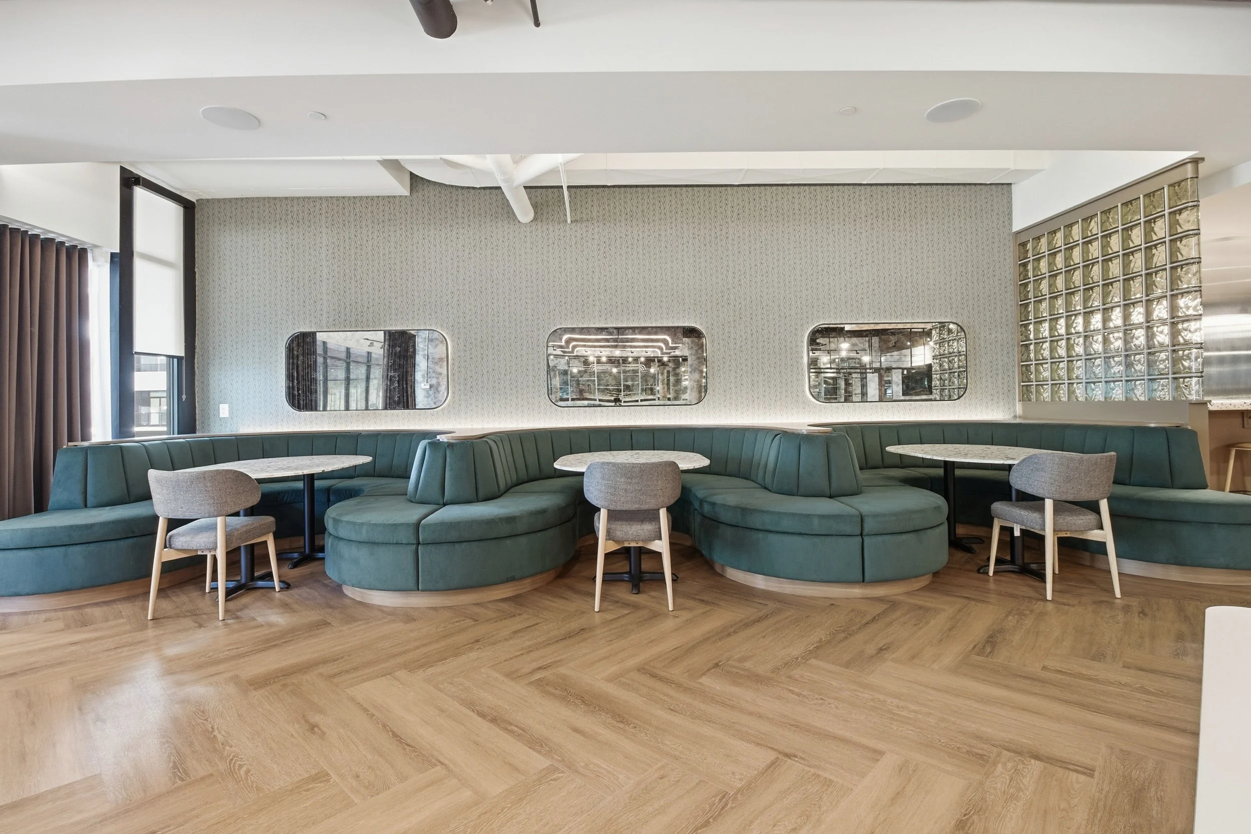 LOUNGE-07.jpg