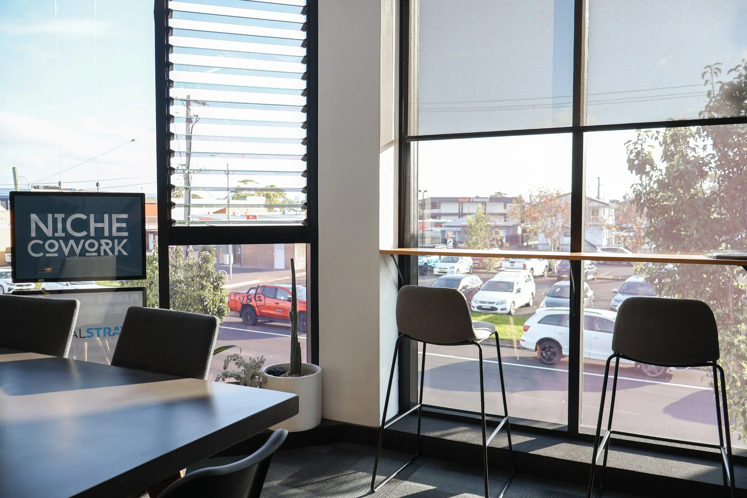 Work lounge table and window bar.jpg