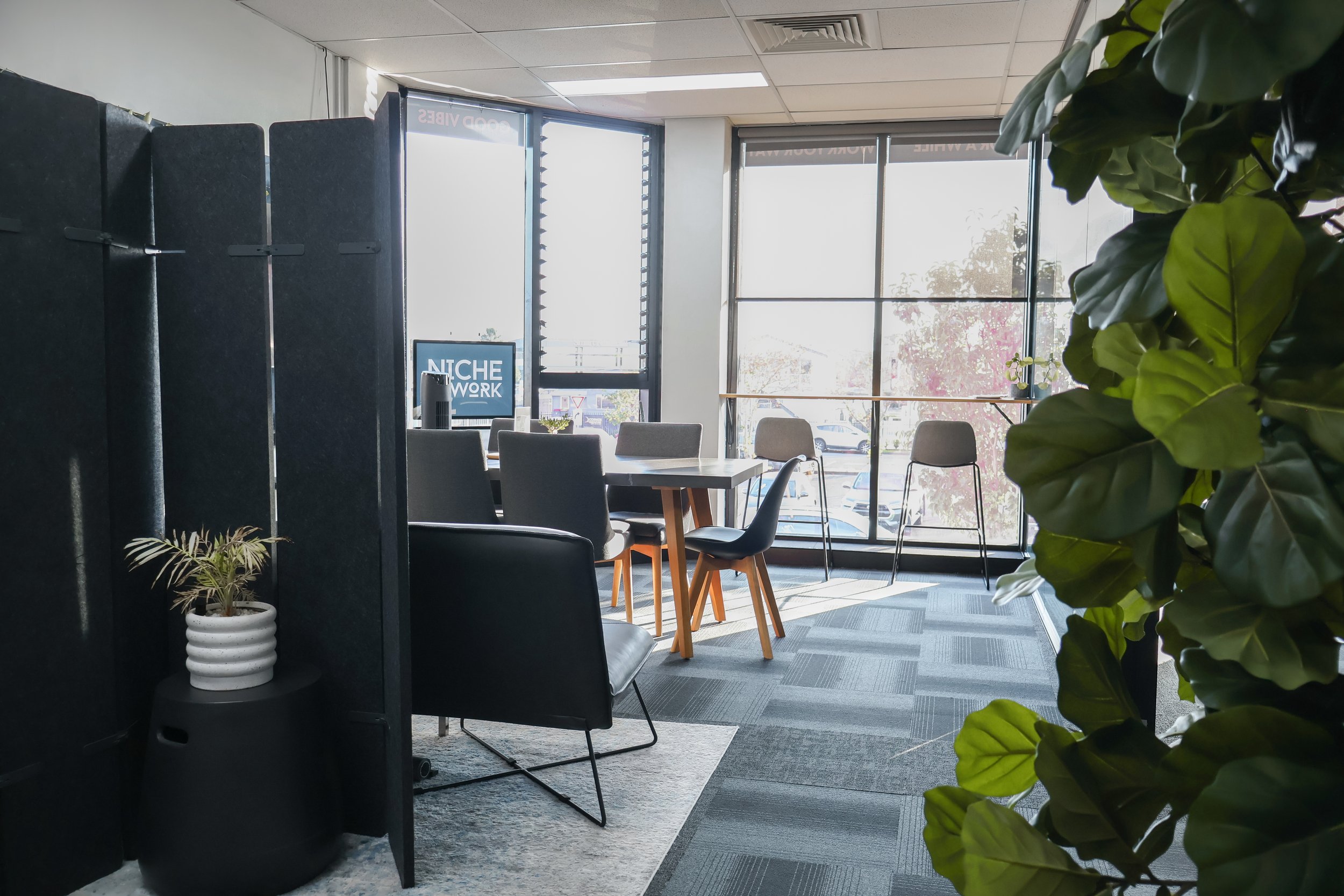 Work lounge wide landscape.jpg