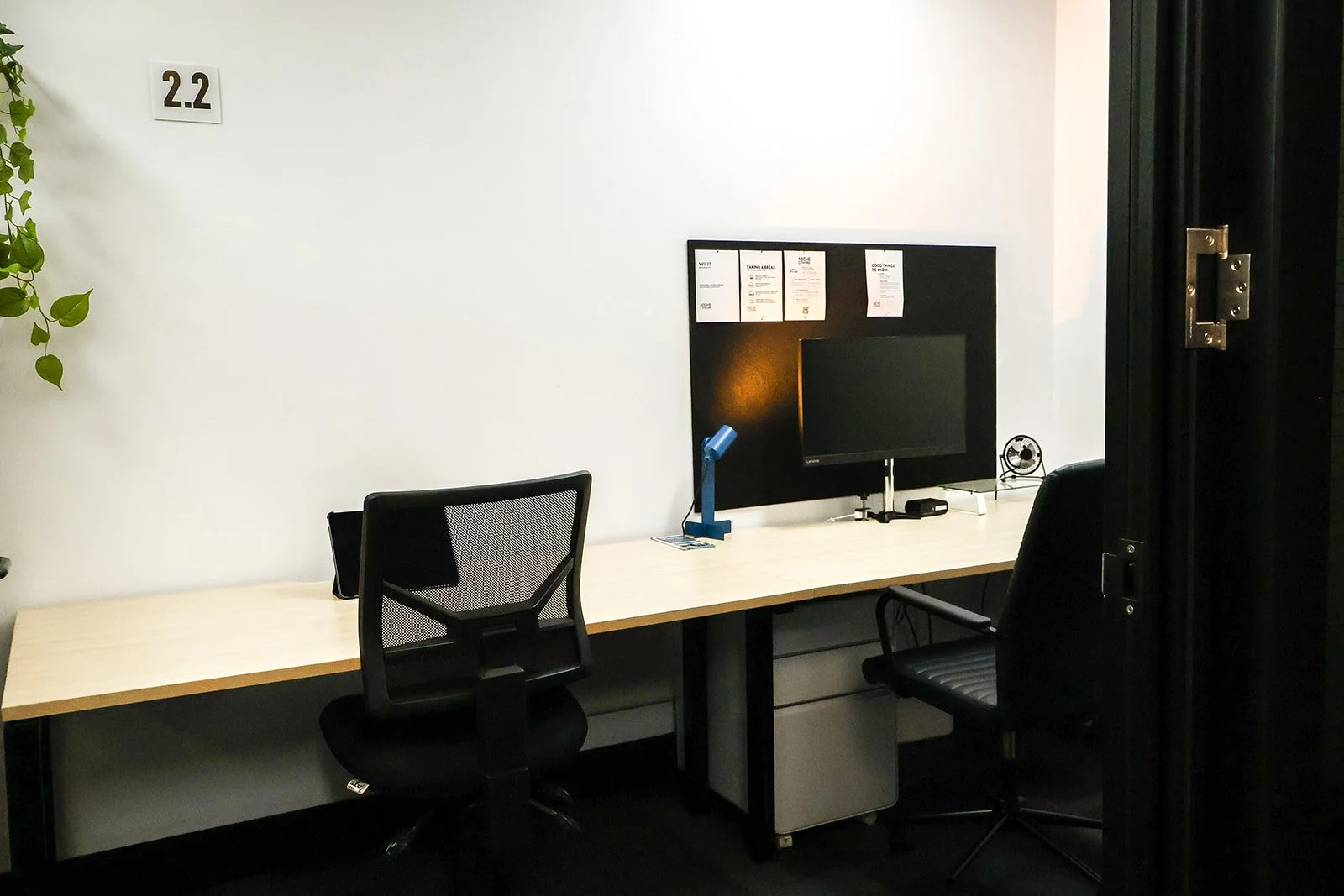Suite 2.2 – Private Suite with room for two

A bright, quiet workspace designed for two people. It’s ideal for client work, focused days, or small-team projects that need privacy without the distractions of a busy office.

You’re also welcome to swit