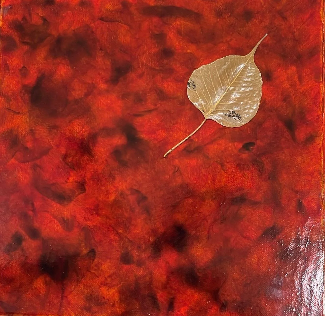 Tejas ( Sanskrit : Inner Radiance ) |
Mixed Media on Canvas ,24k gold leaf |
30/30cm | Year : 2026 |
HKD 5,750 |

The Gold Leaf symbolises Emergence of purity. As the blazing fire reduces everthing to ashes, so does the Inner Fire burn, to rebirth th
