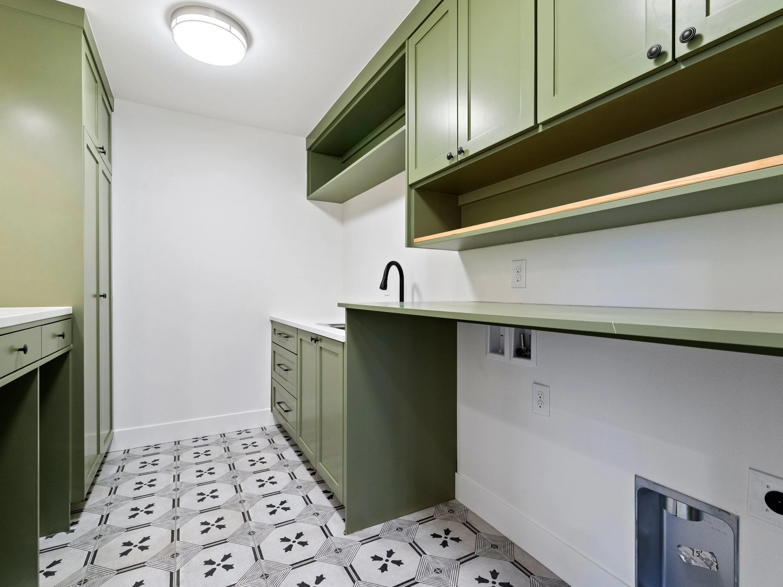 805 NE 146th St-24.JPG